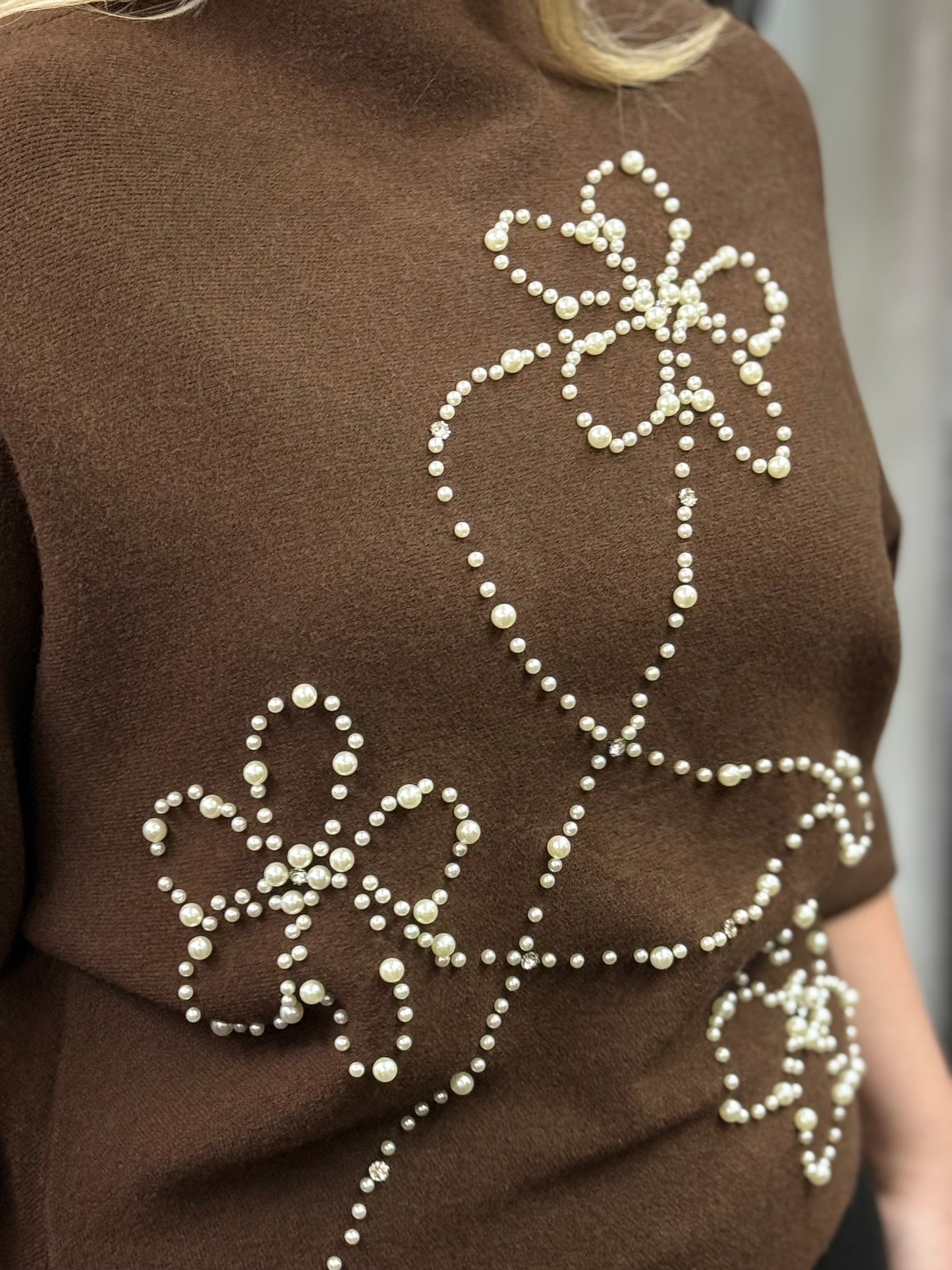 CARLA-PEARL DETAIL PREMIUM KNIT