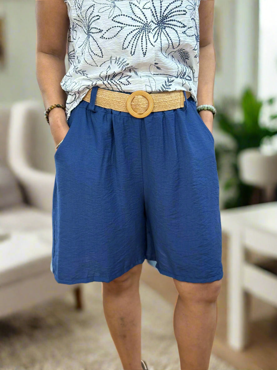 ADINA- BELTED SILKY SHORT I’ll