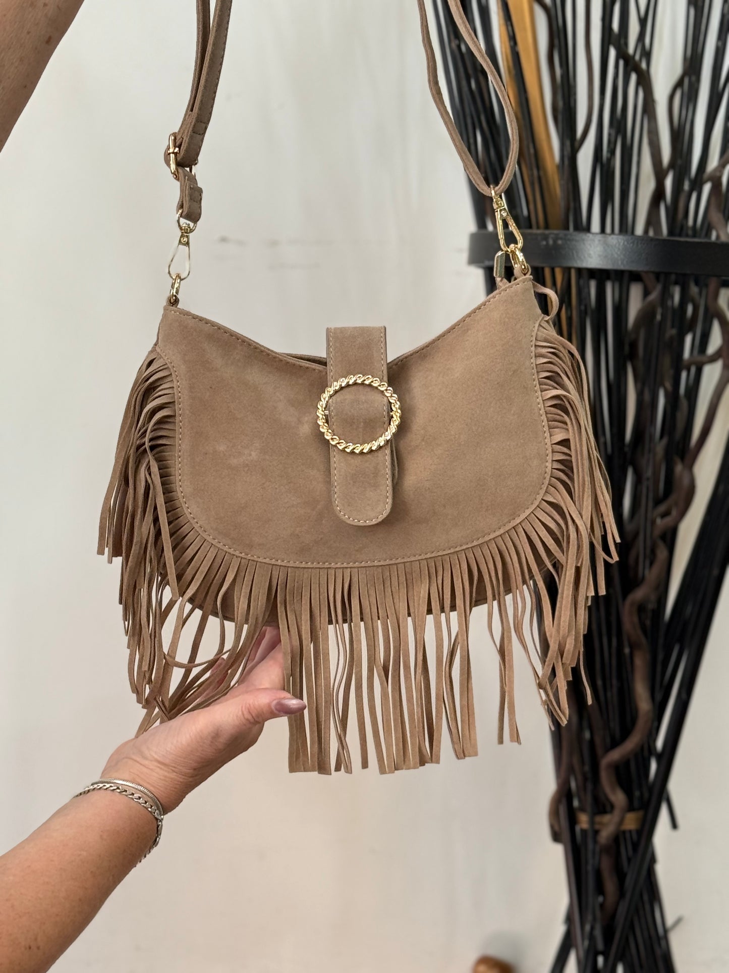LOLA - SUEDETTE TASSLE BAG