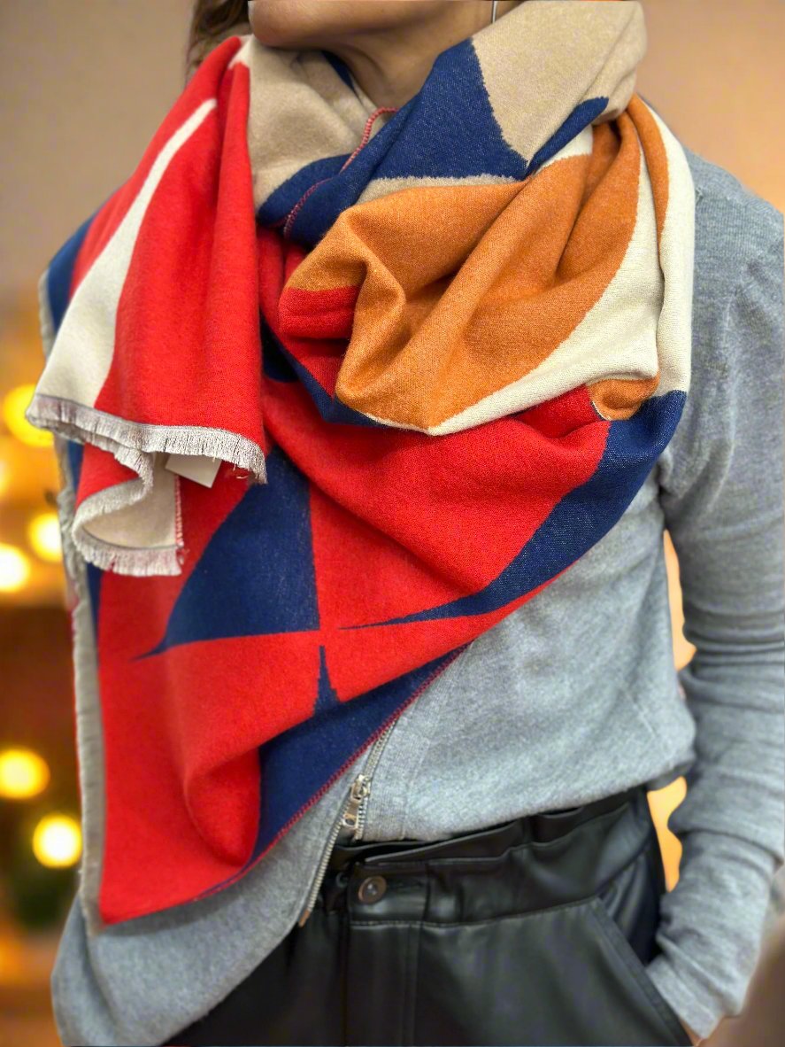 REVERSIBLE D-INSPIRED SCARF