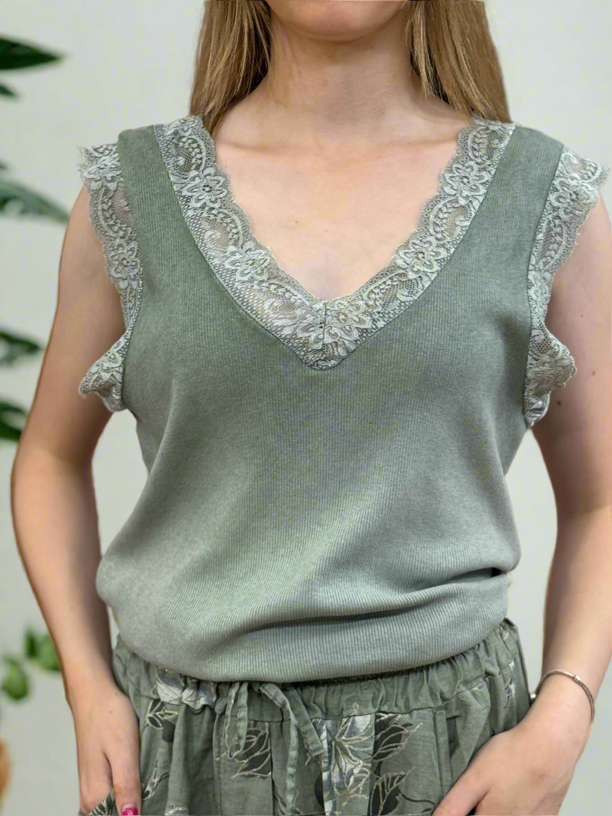 LIZZIE- RIB LACE V-VEST TOP