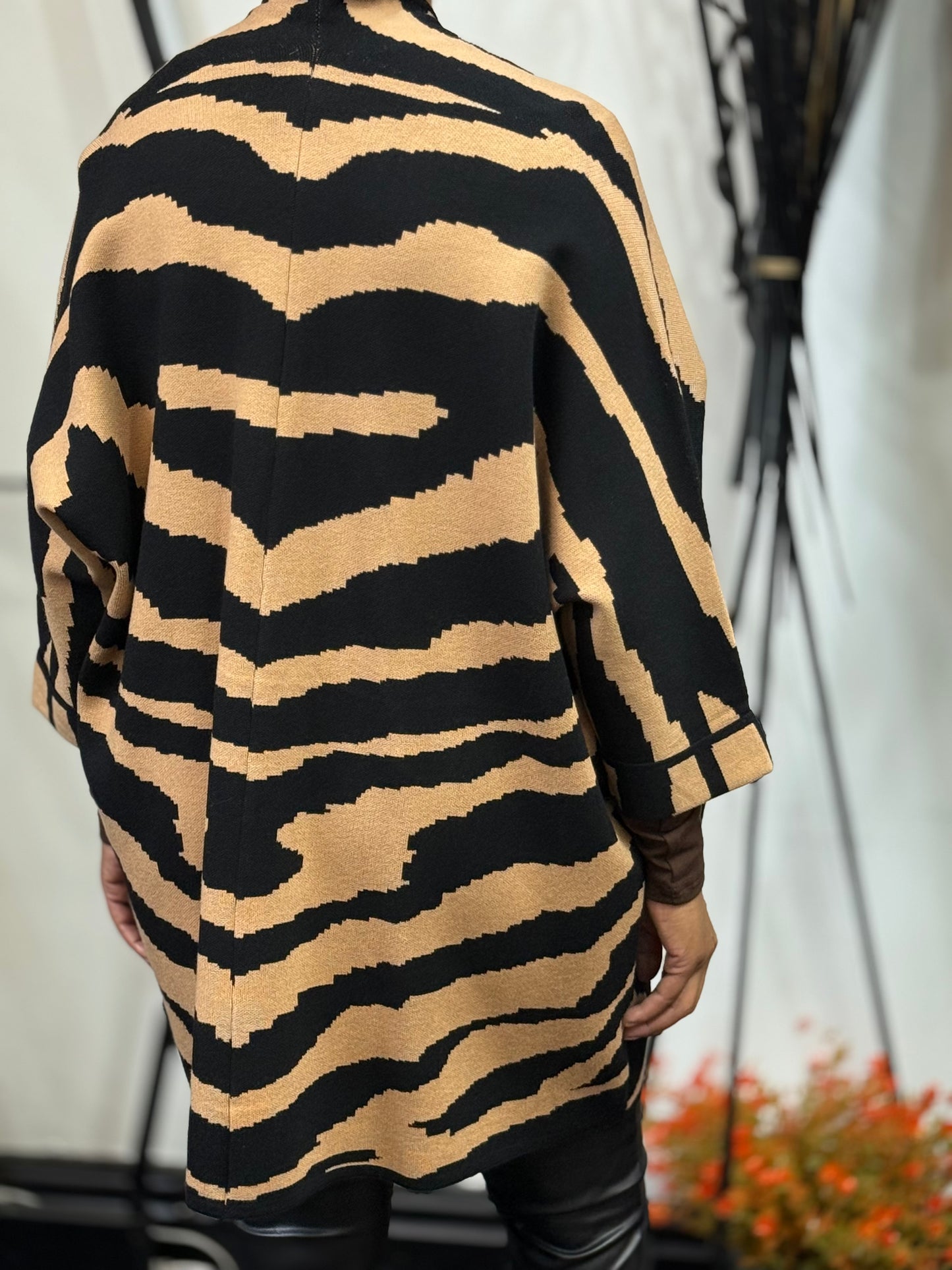 CHERISH- PREMIUM KNIT ZEBRA CARDI JACKET
