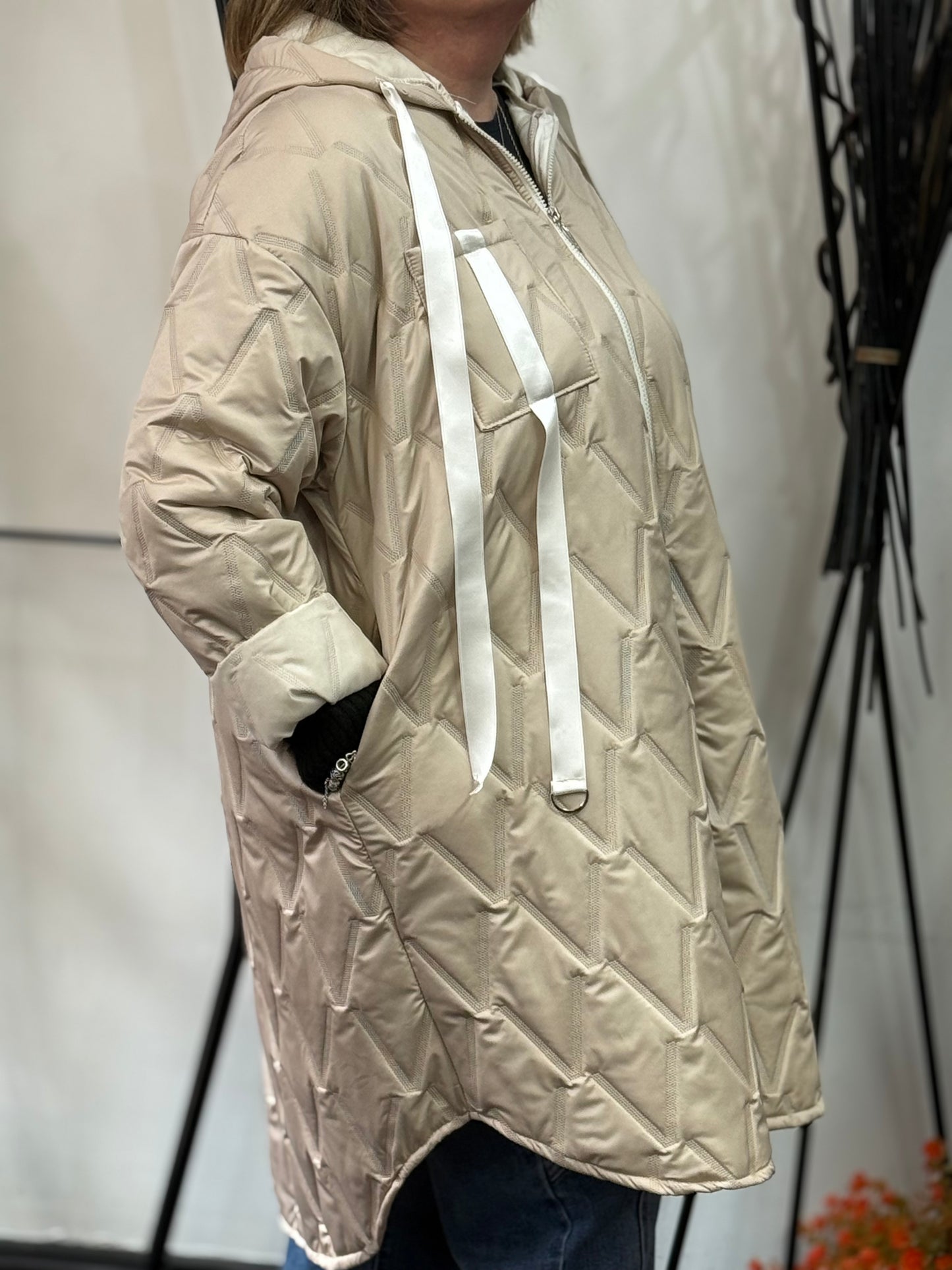 ARDEN- LIGHT WEIGHT QUILTED JACKET-#BlackFridaySale-AUTO XTRA 10% OFF@ CHECKOUT