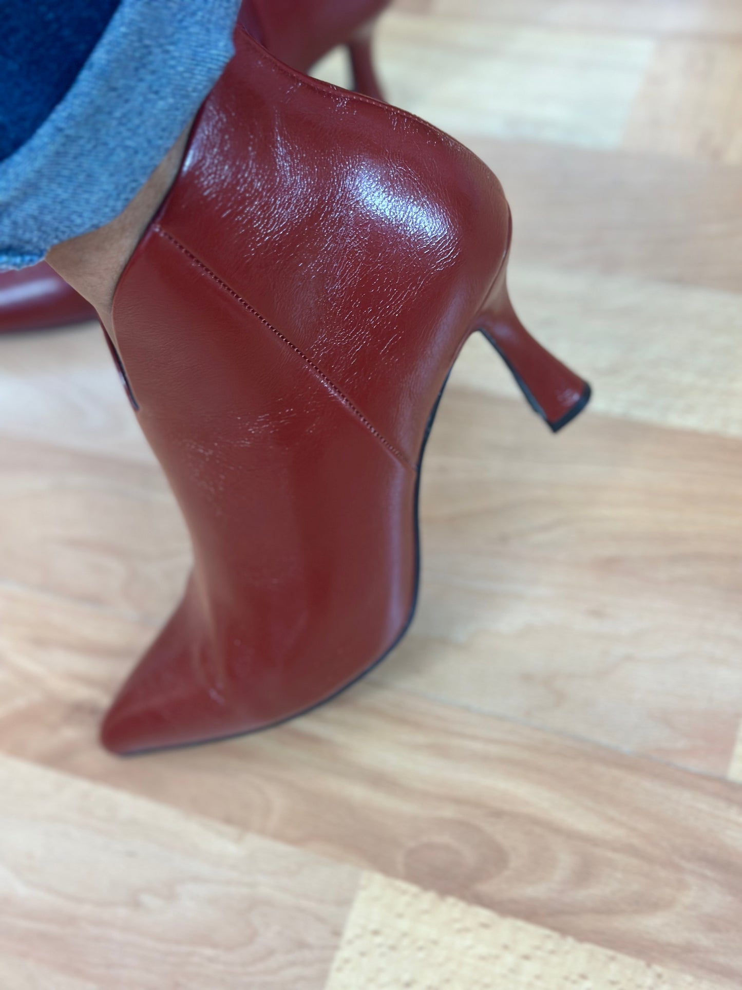 SAVILLE SHOE BOOT- BURG RED