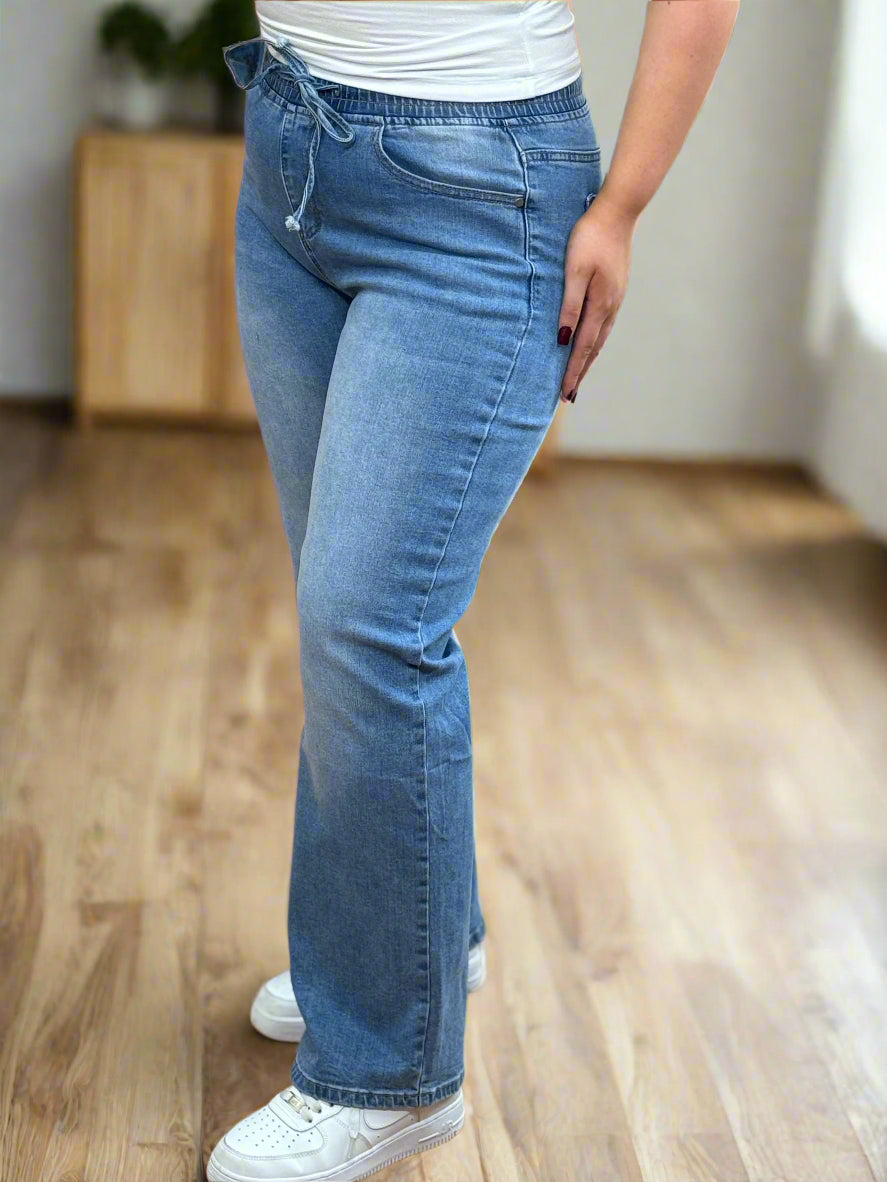LILA-GSMACK W/LEG PULL JEAN
