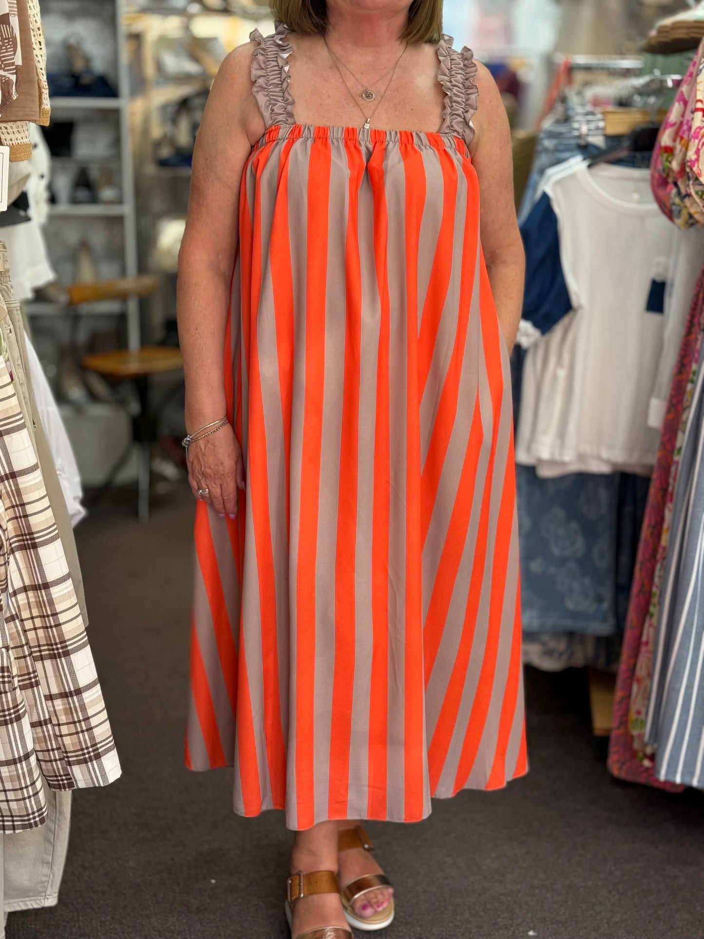 BONNIE- TIE BACK STRIPE OVERSIZED MAXI DRESS