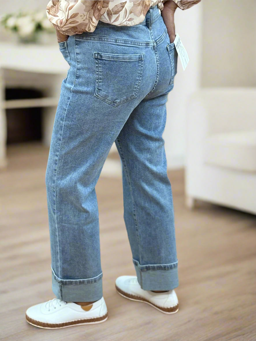 MARCELLA - L/WASH TURN UP CROP JEAN
