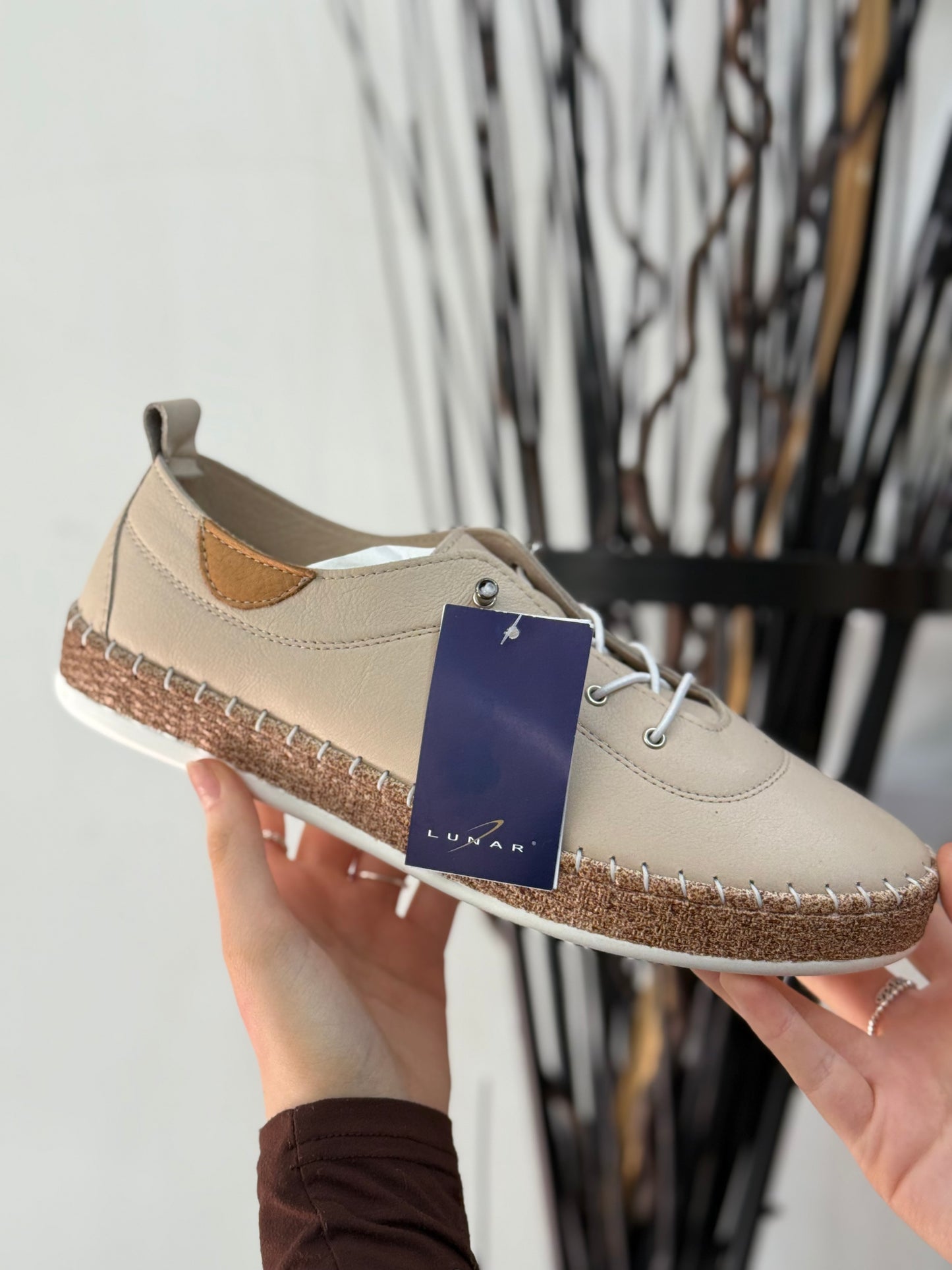 LUNAR- EVIE LEATHER SLIP ON PUMP-