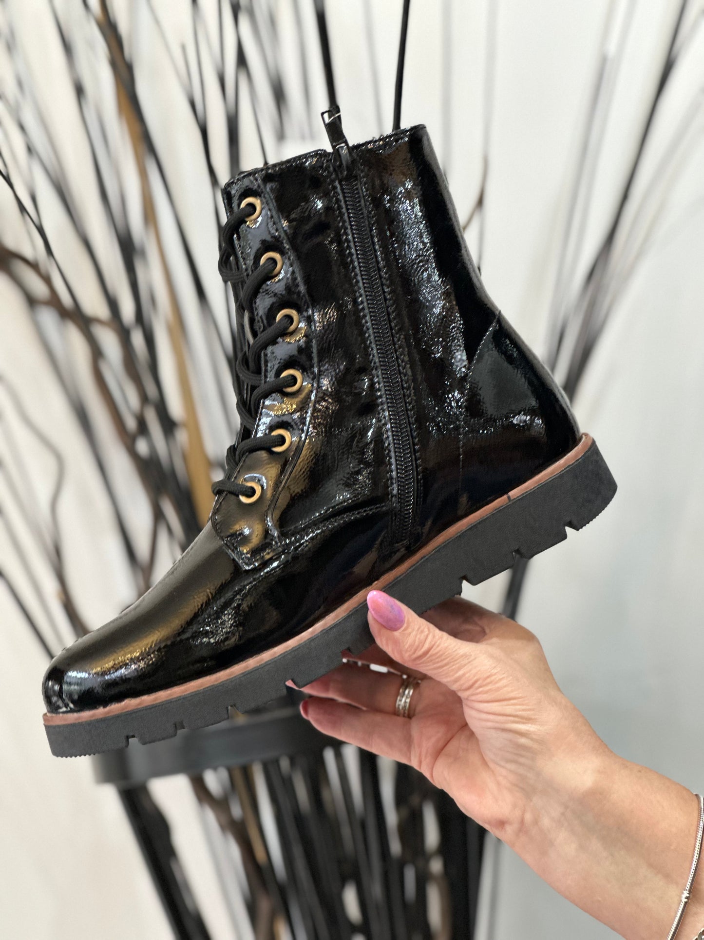 LILLIAN-PATENT LACE/ZIP ANKLE BOOT-BLACK --#FLASH££OFF