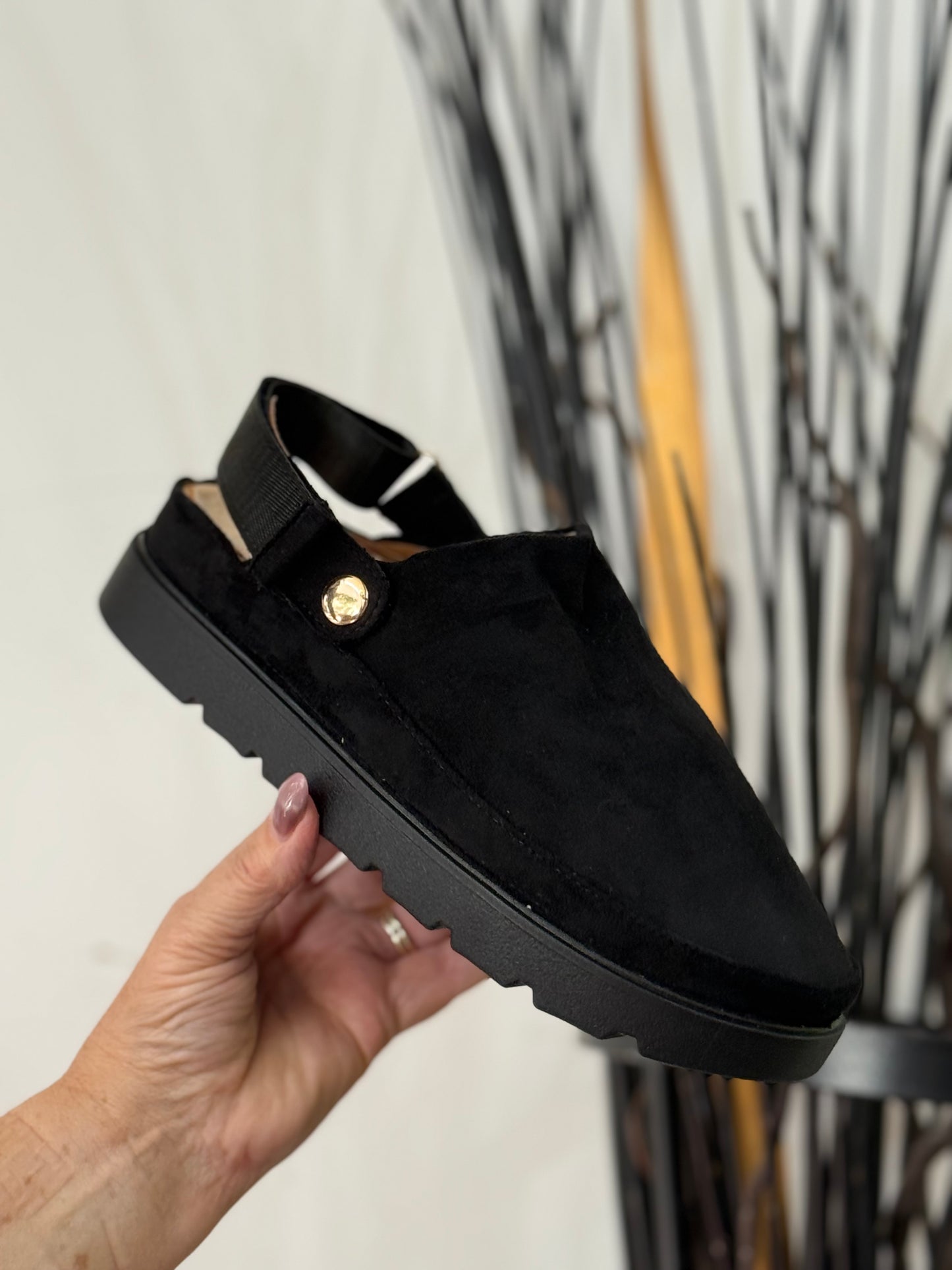 MACIE SLINGBACK CLUGG- BLACK