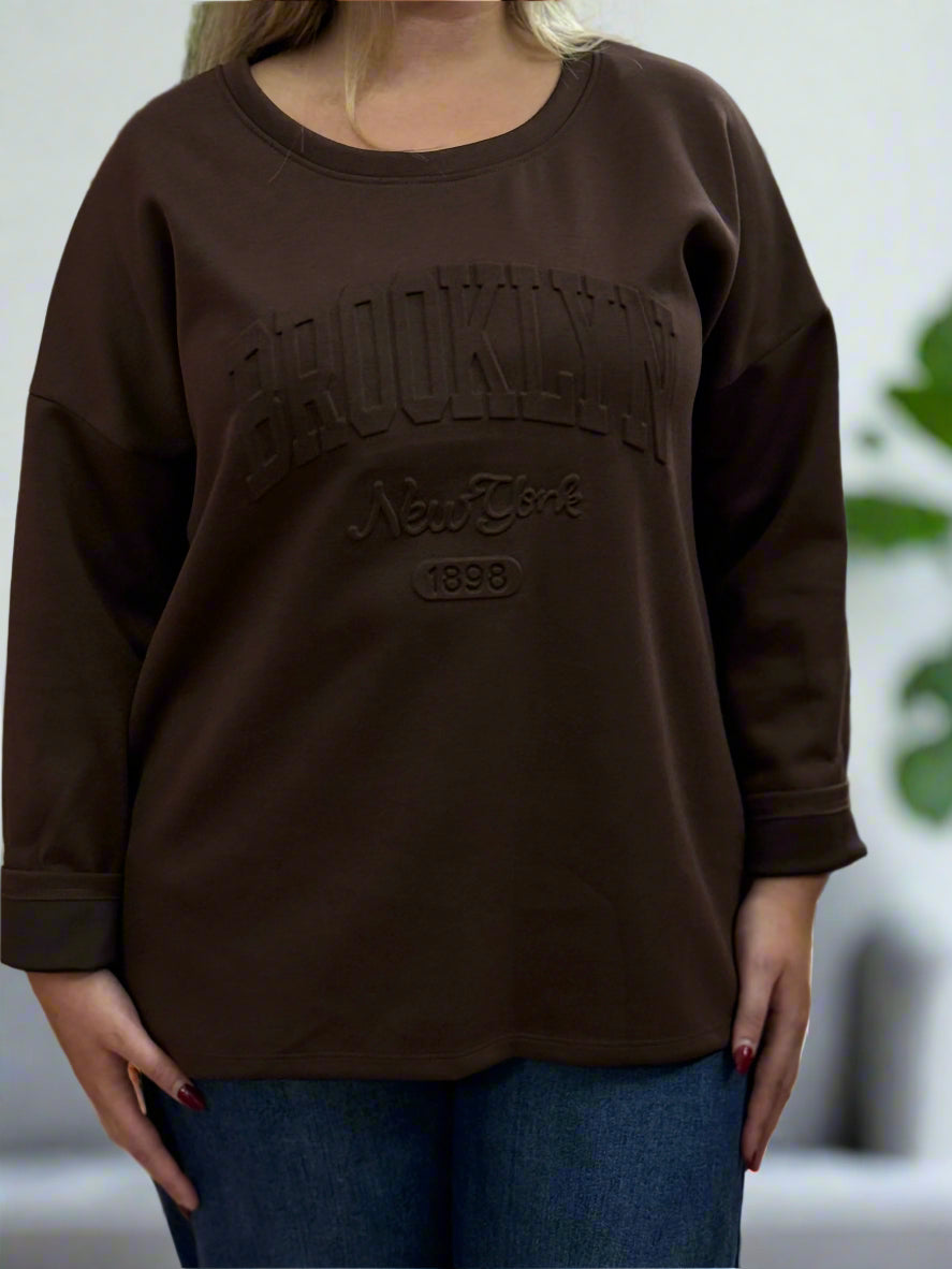 BROOKLYN- EMBOSSED NEW YORK SWEATSHIRT