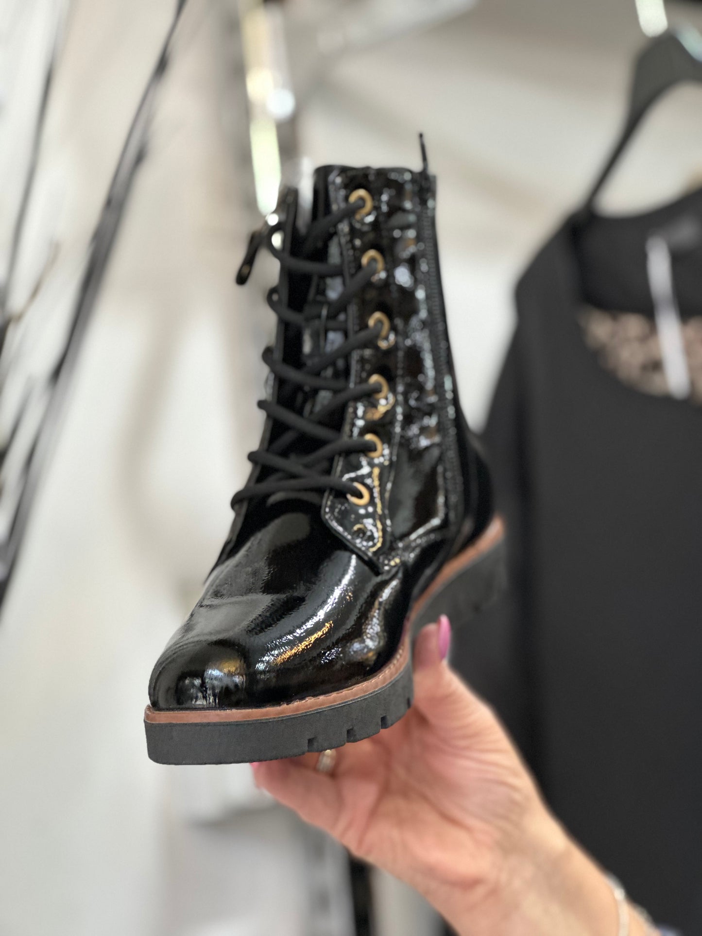 LILLIAN-PATENT LACE/ZIP ANKLE BOOT-BLACK --#FLASH££OFF