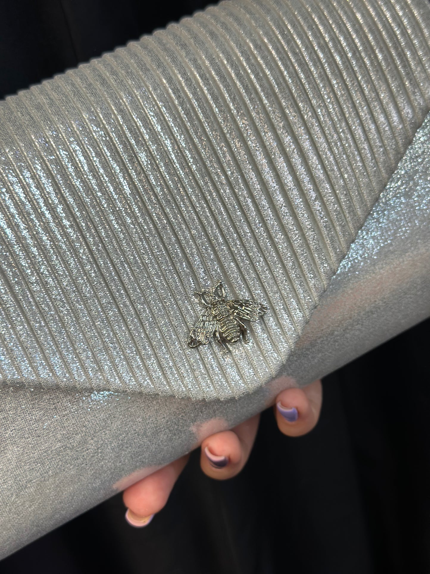 BEE METALLIIC CLUTCH BAG-