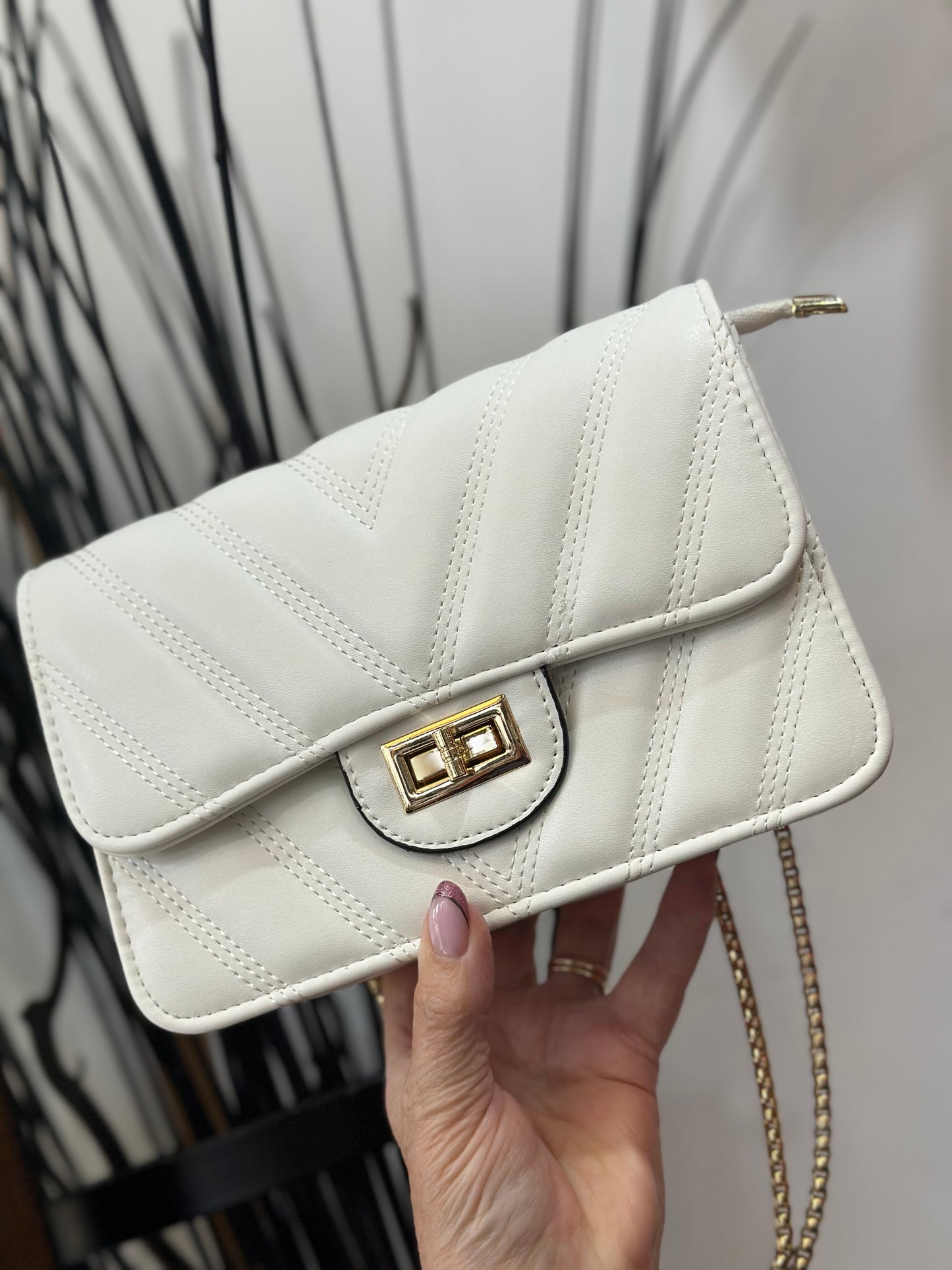 QUILT FRONT CHAIN BAG- USE CODE