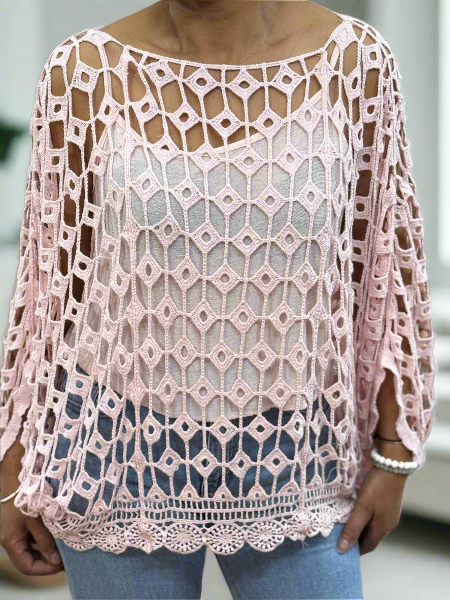 IONA-BW CROCHET TOP