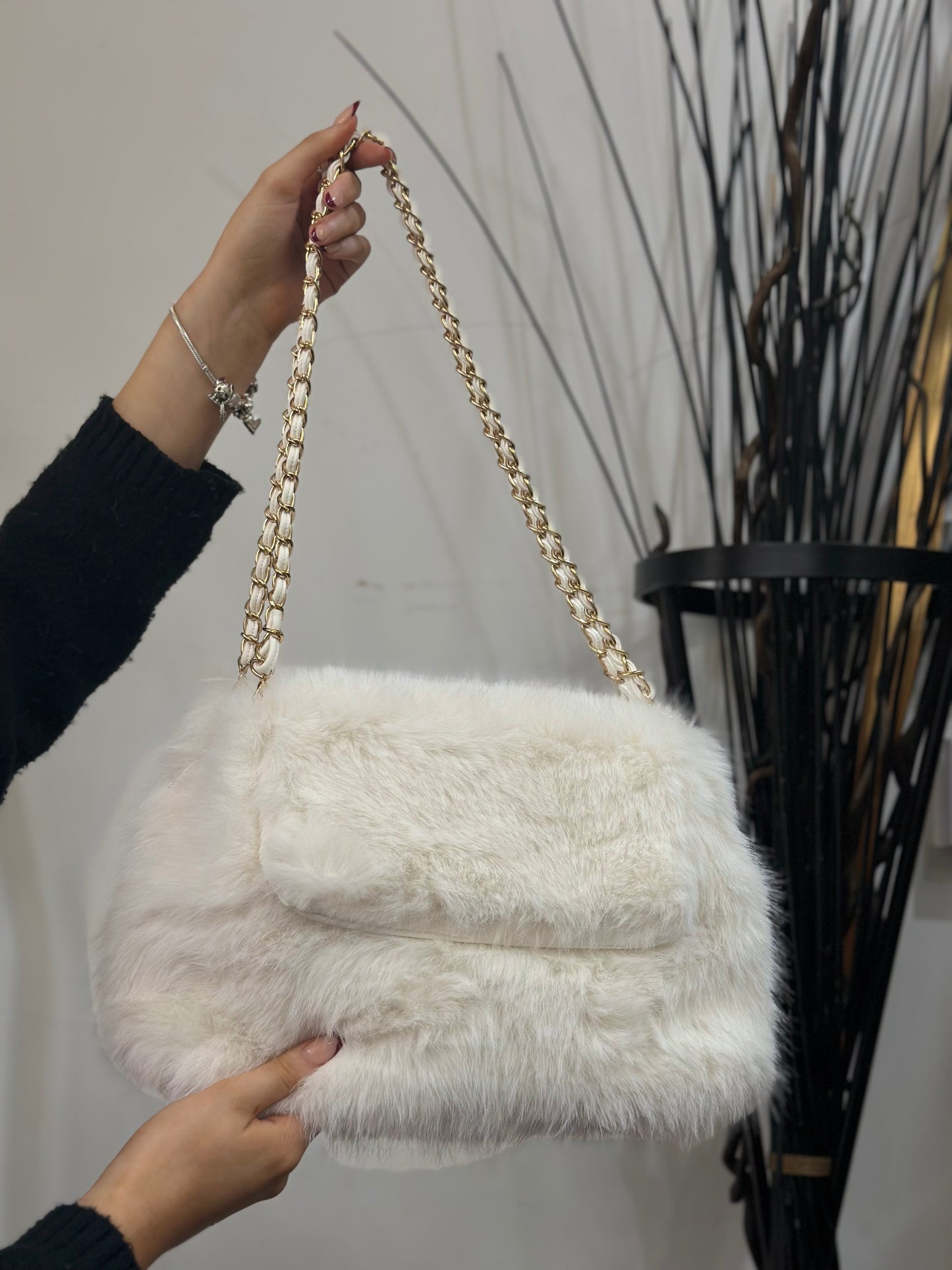 ROSA CHAIN STRAP LARGE FAUX FUR SHOULDER BAG