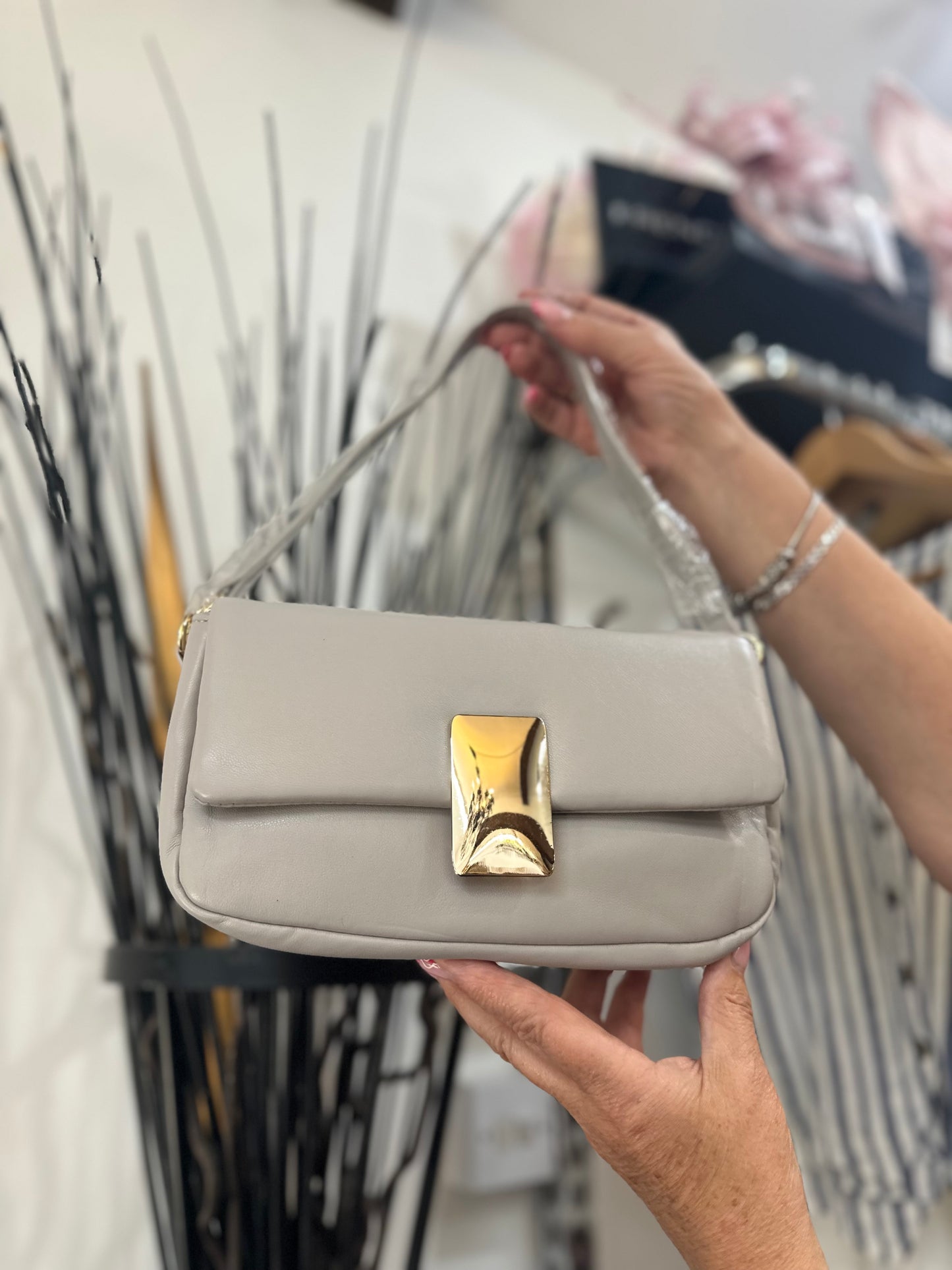 NIKKI SOFT TOUCH GOLD BUCKLE BAG