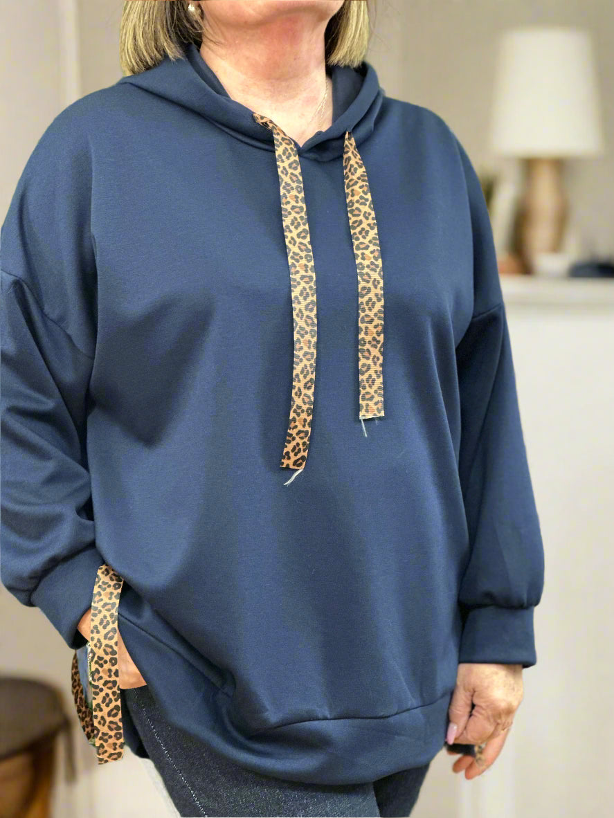 HARPER- ANIMAL RIBBON SWEATSHIRT HOODIE CURVE