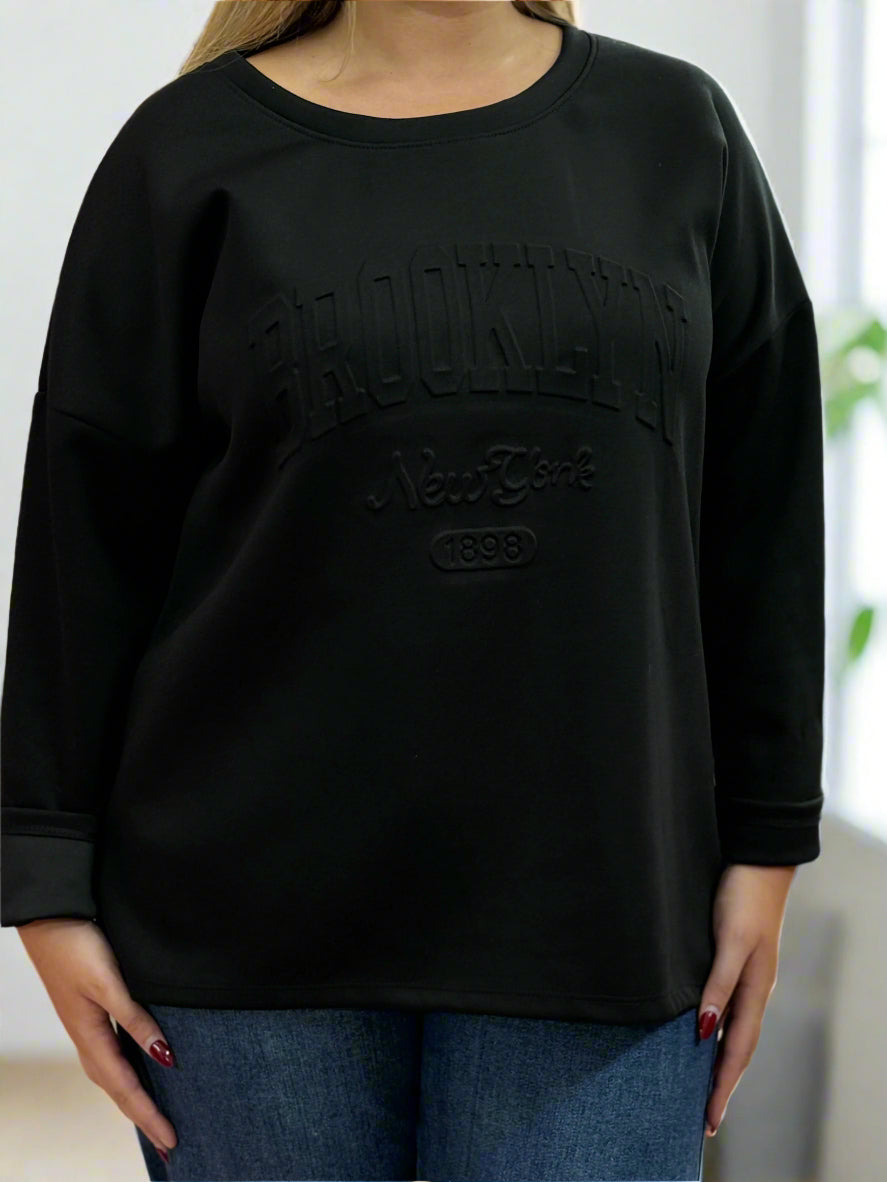 BROOKLYN- EMBOSSED NEW YORK SWEATSHIRT