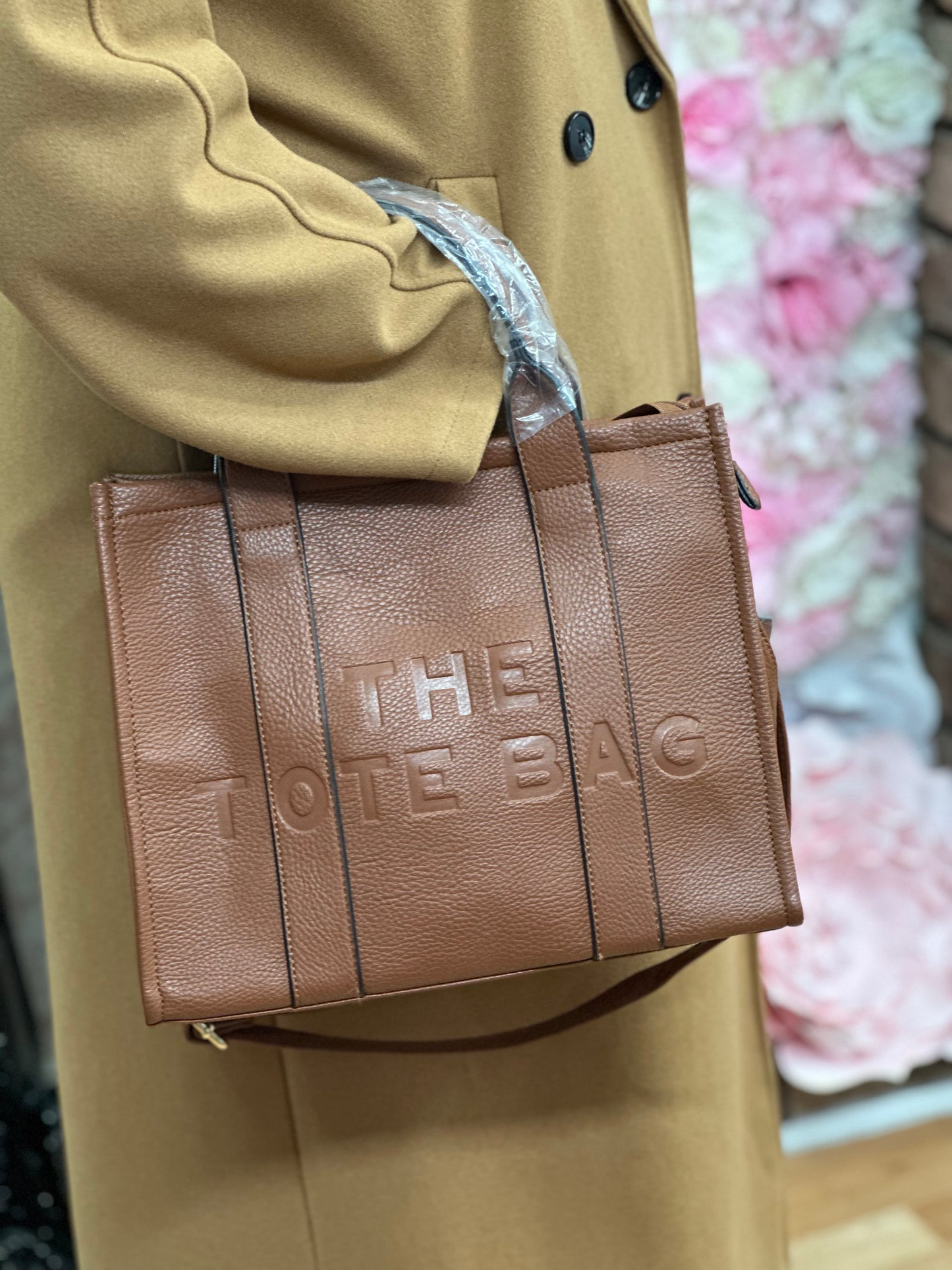 THE TOTE BAG -