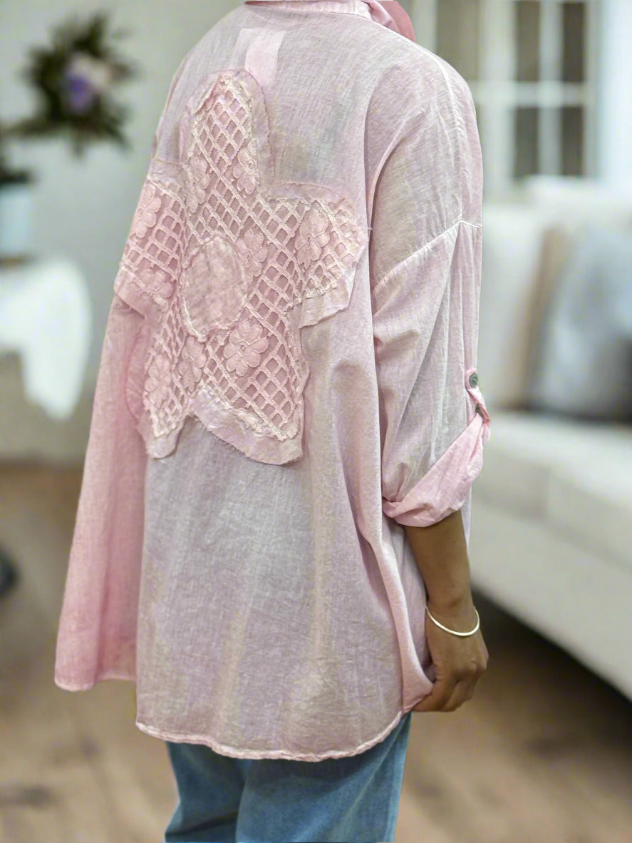 HANNAH- WASHED FLOWER APP SHIRT