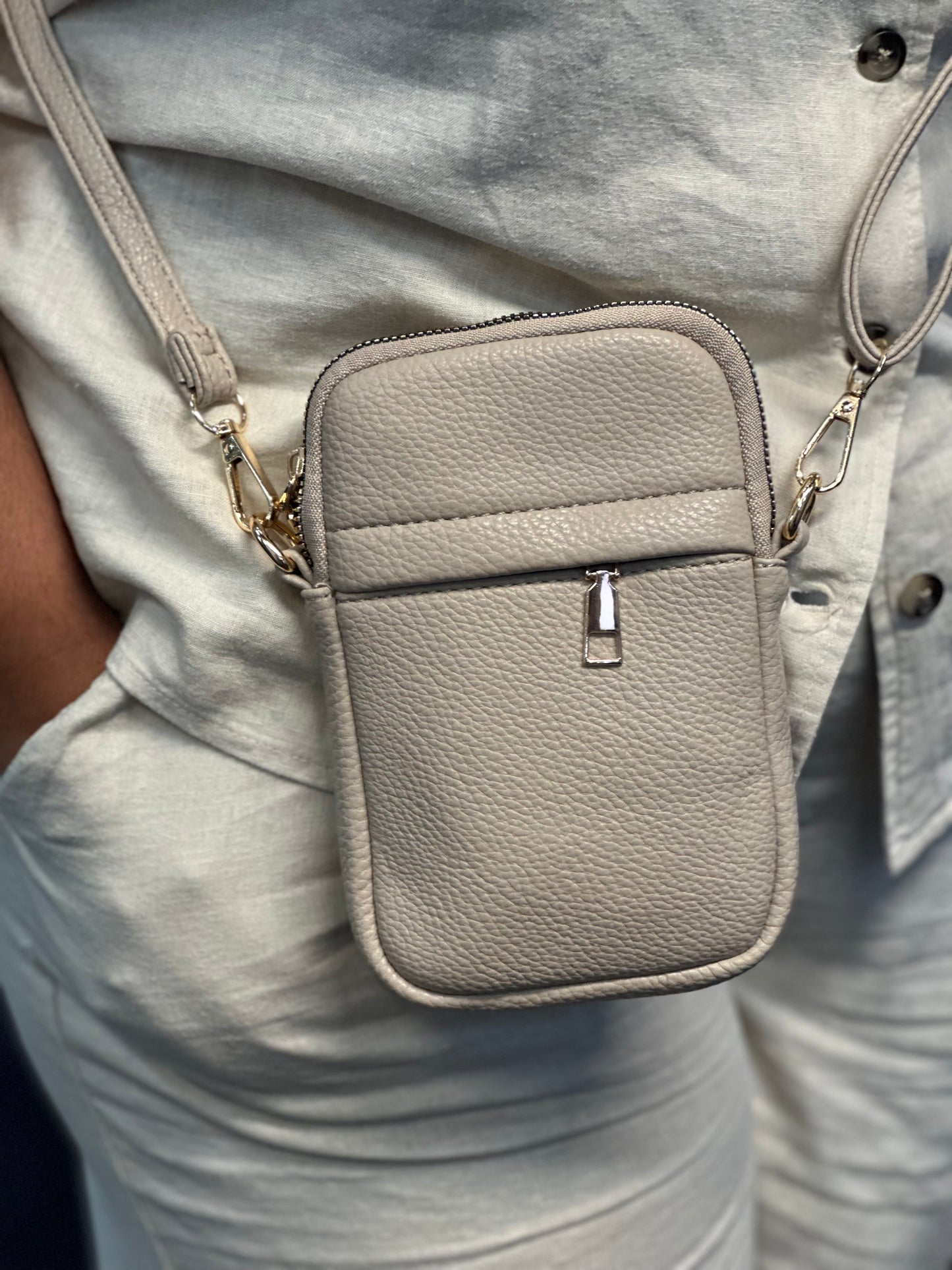 REMA CROSSBODY PHONE BAG