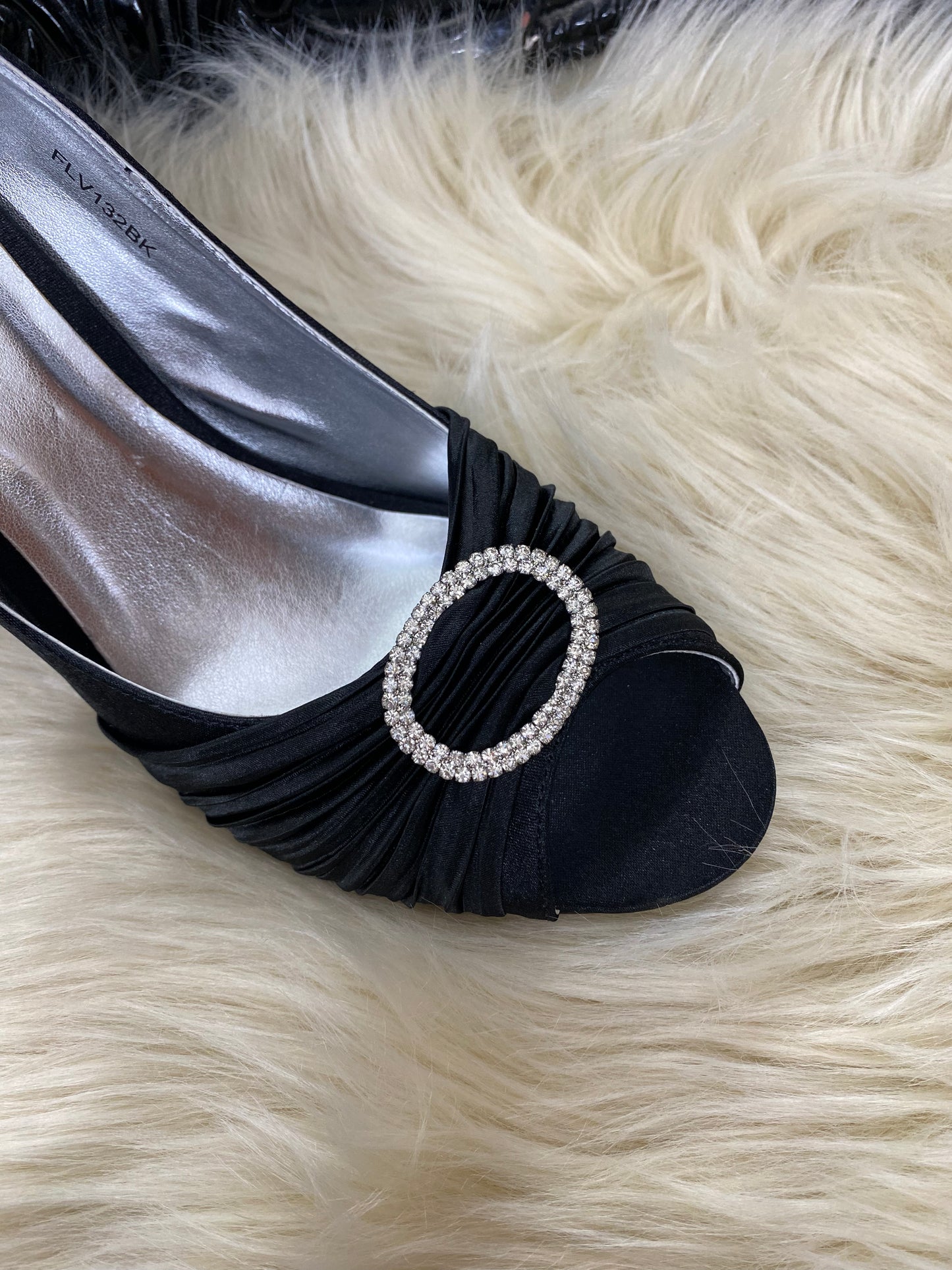 LUNAR ELEGANCE SIENNA - BLACK