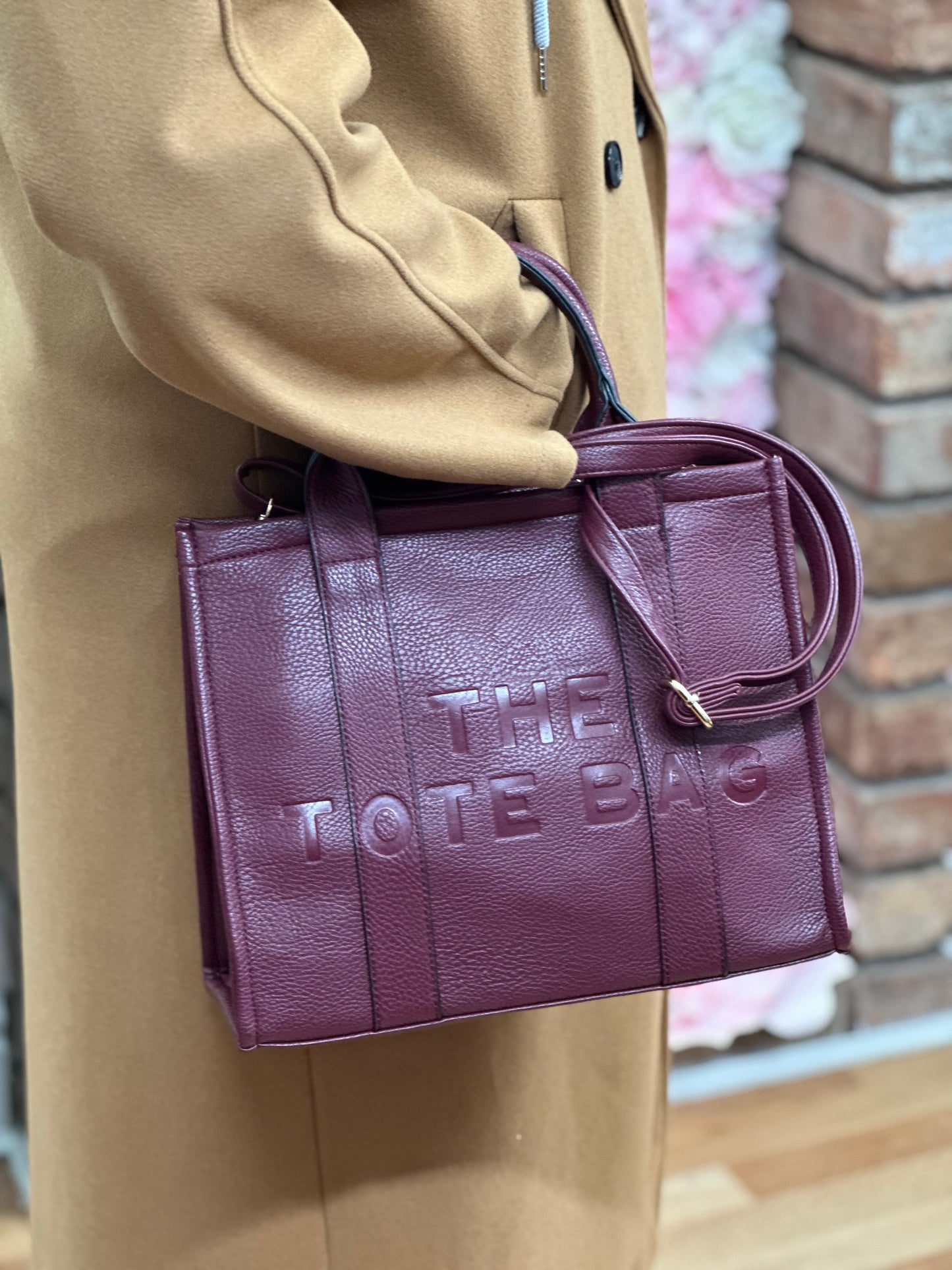 THE TOTE BAG -