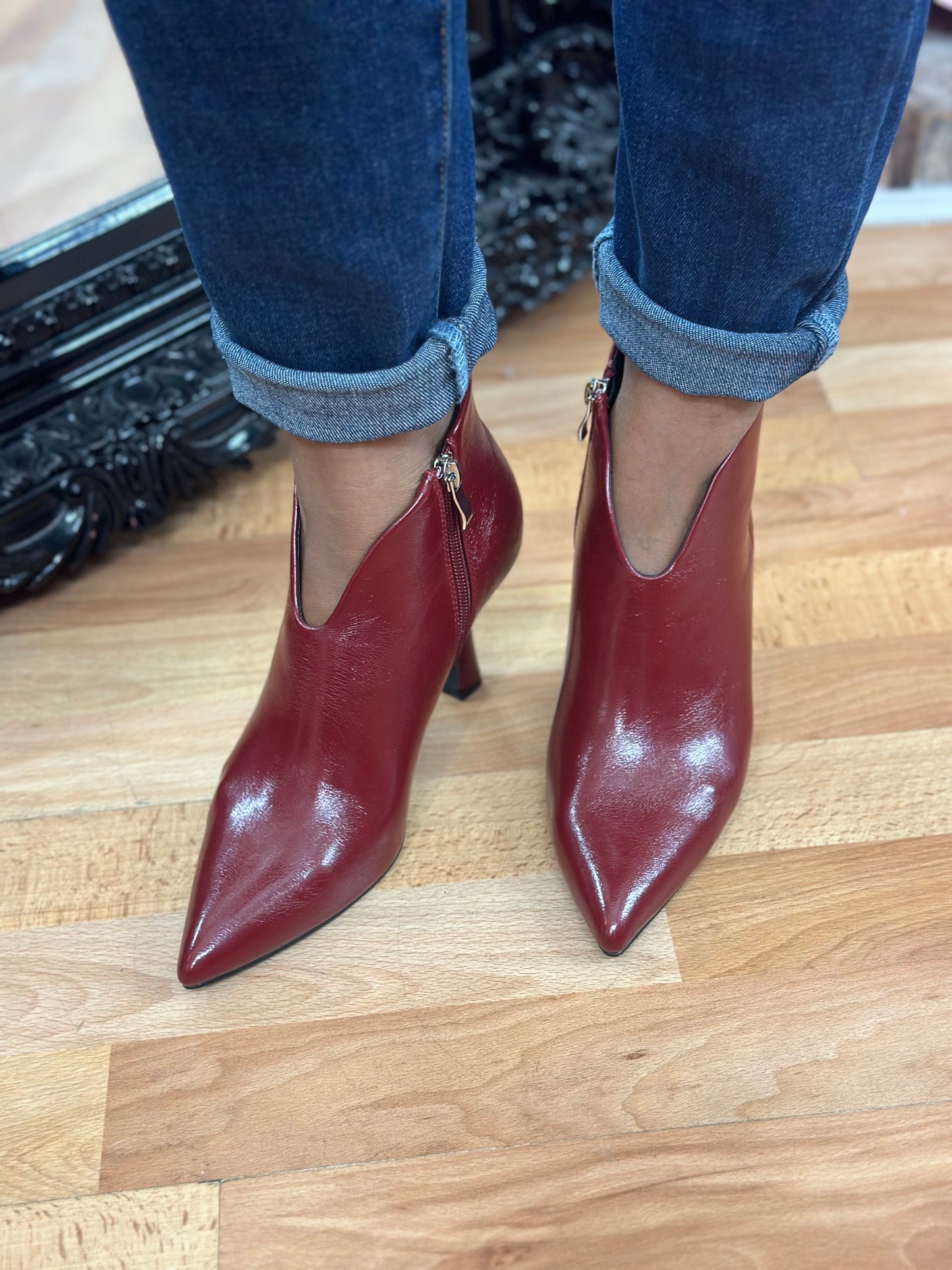 SAVILLE SHOE BOOT- BURG RED