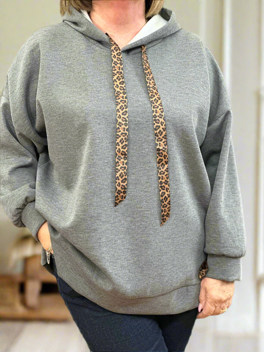 HARPER- ANIMAL RIBBON SWEATSHIRT HOODIE CURVE