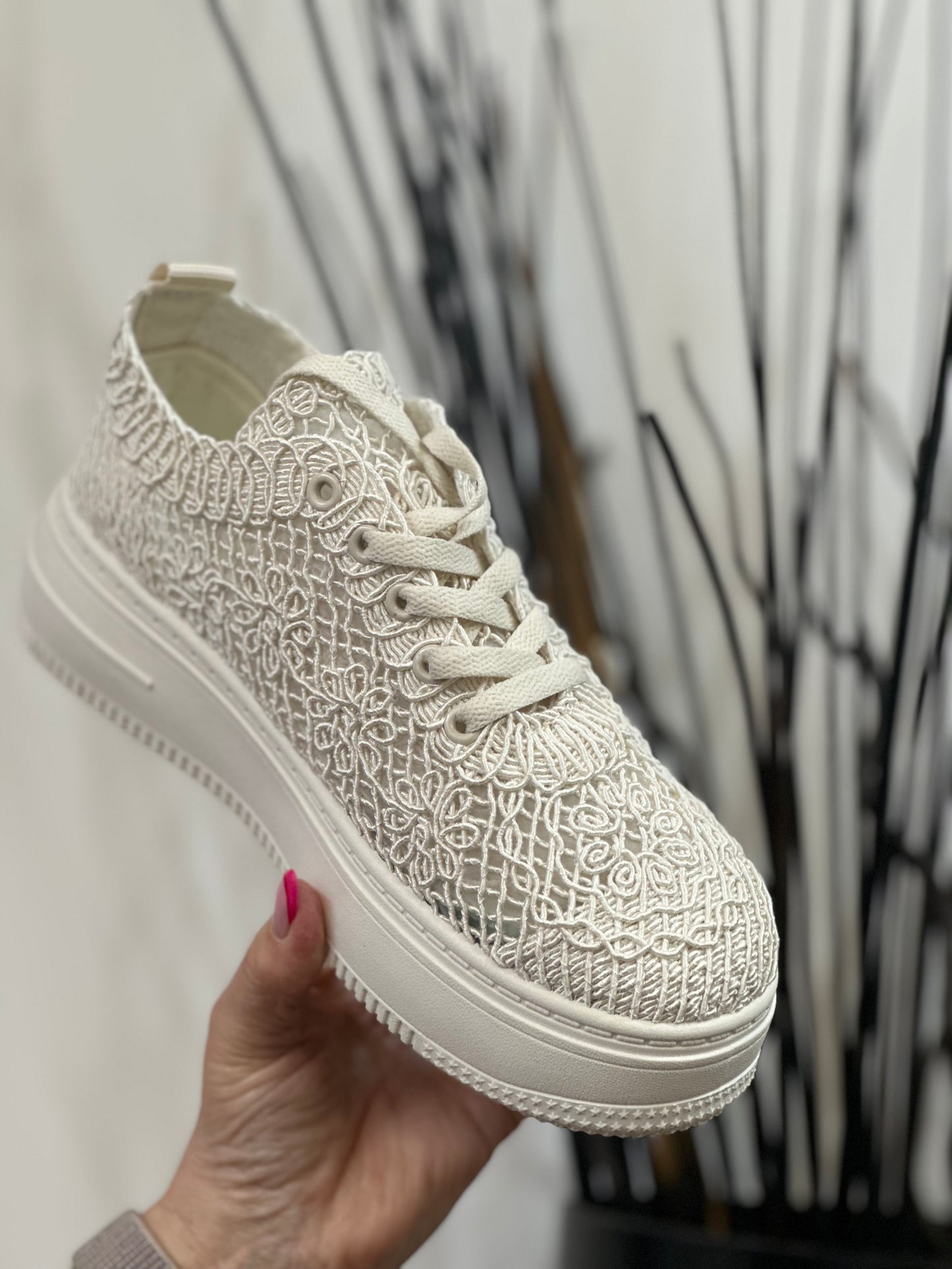 SOFIA- CROCHET LACE TRAINER