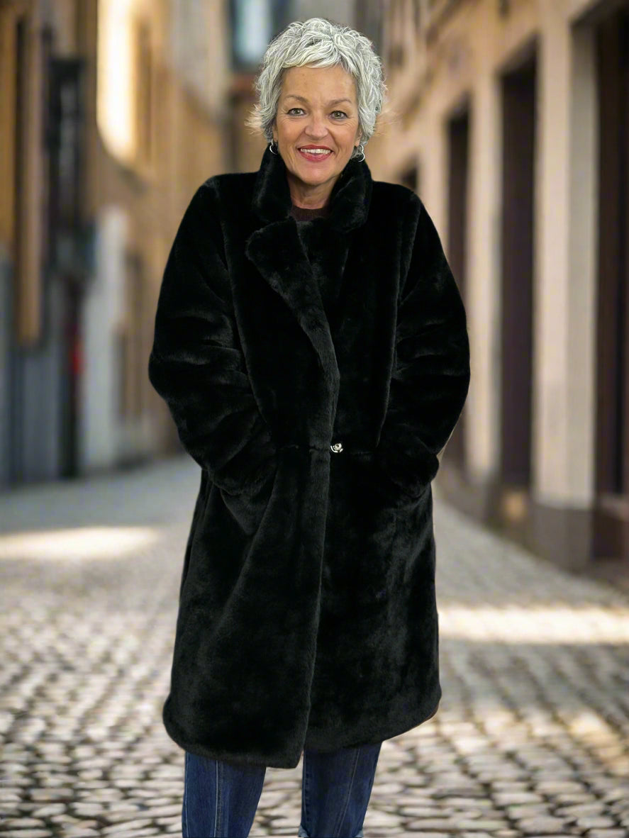 MELENIE -FAUX FUR FRONT POCKET COAT