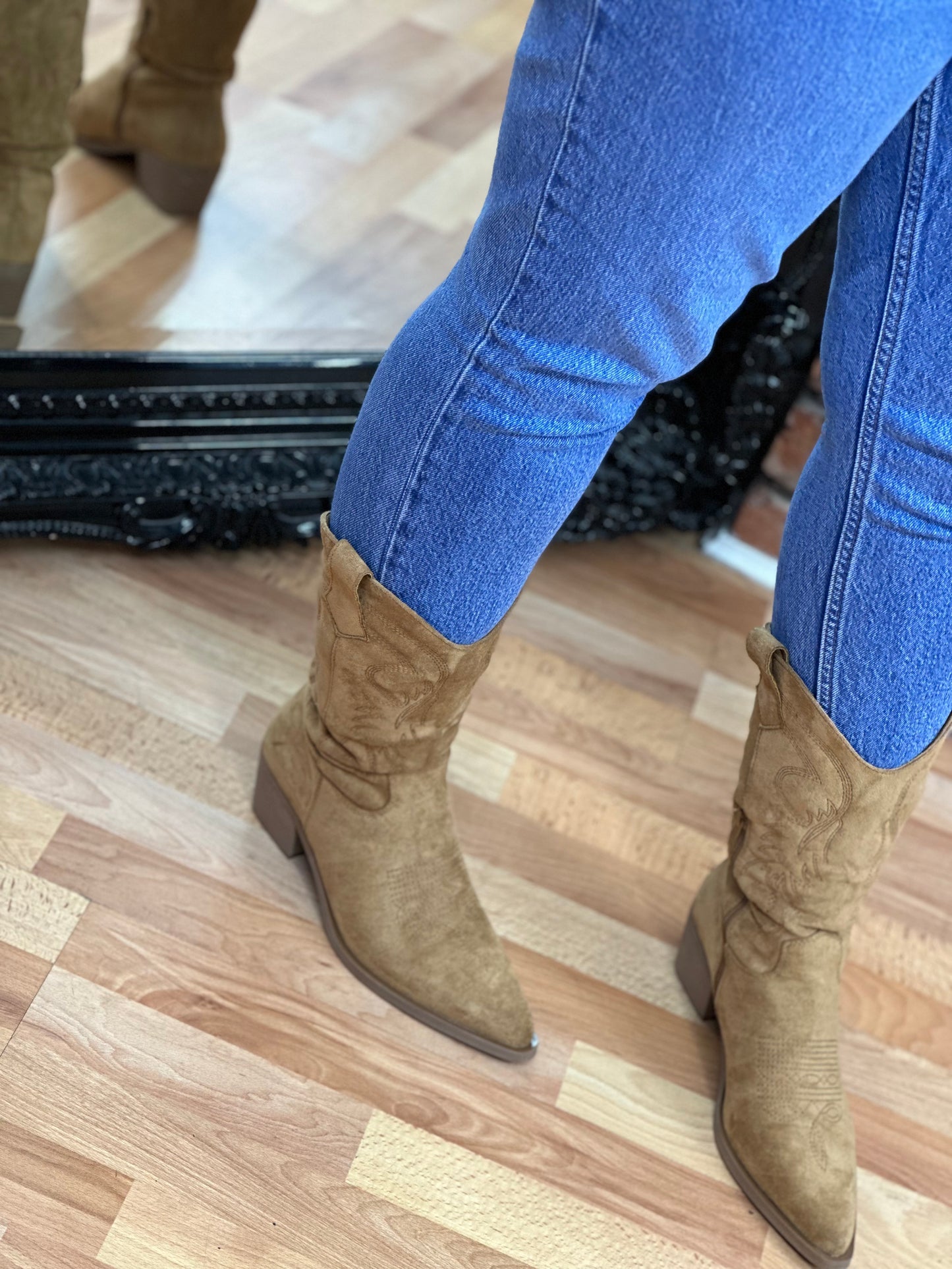 KENLEY CALF COWBOY BOOT-CAMEL --#FLASH££OFF