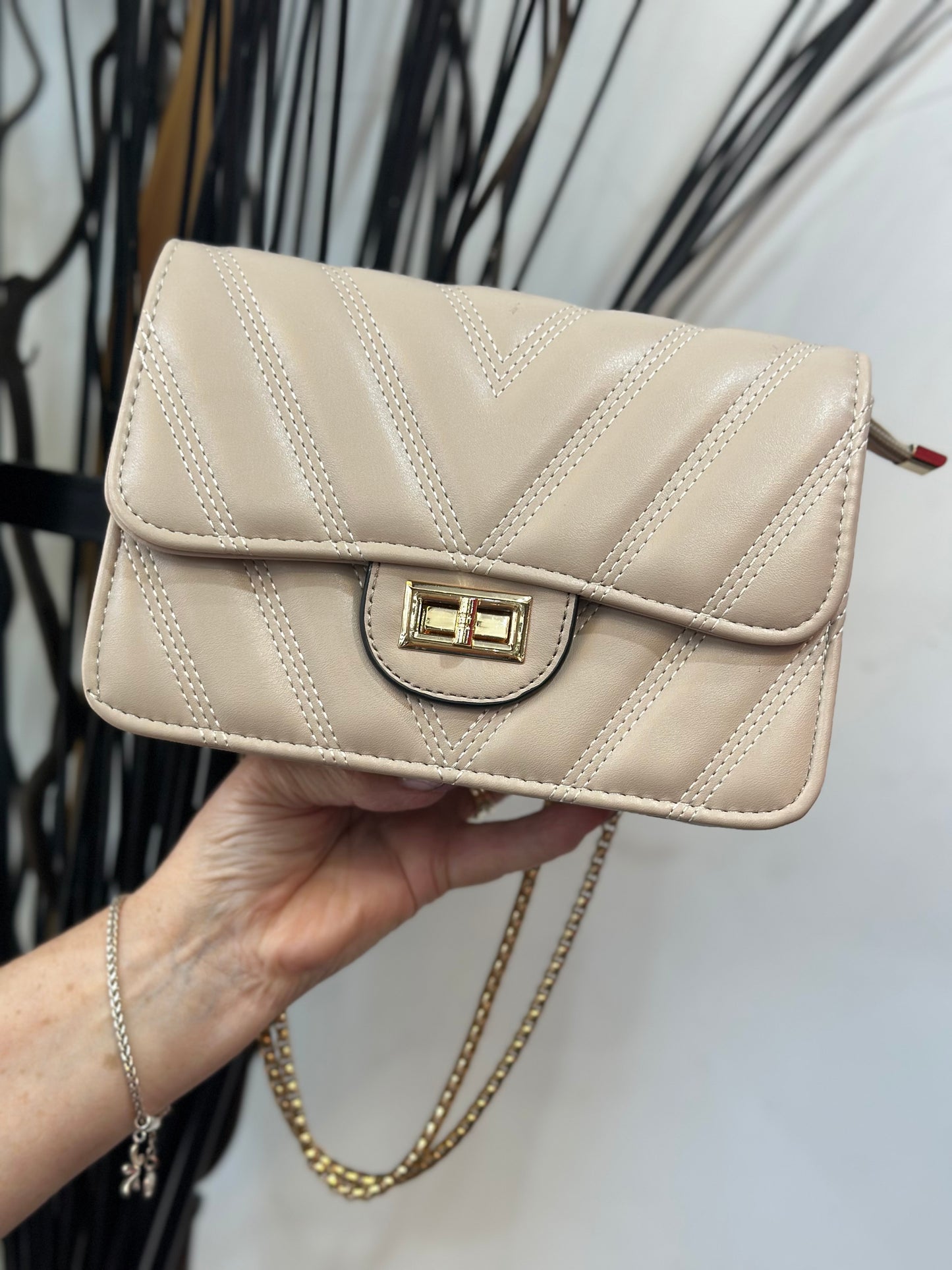 QUILT FRONT CHAIN BAG- USE CODE