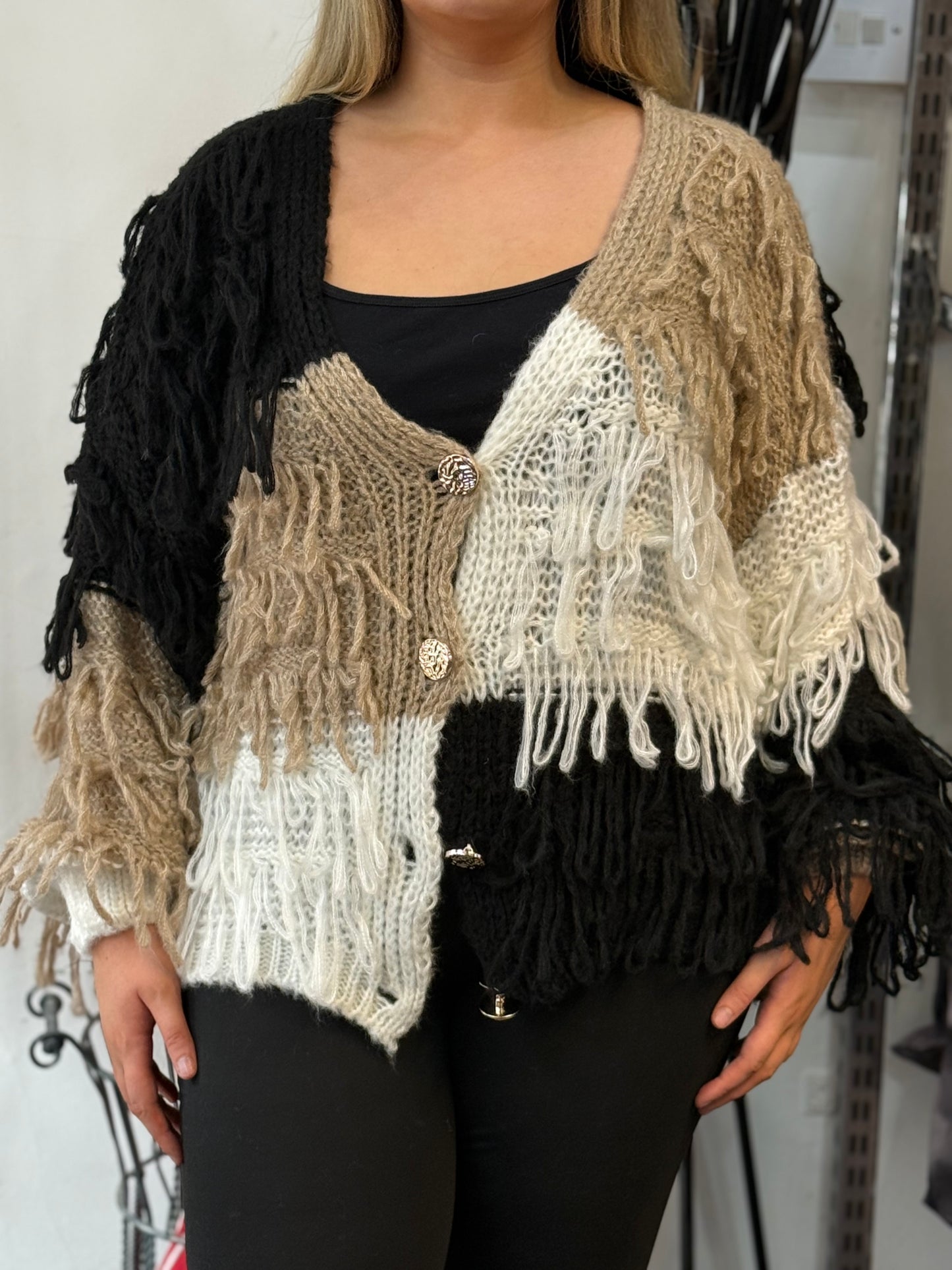 PEYTON-SHAGGY FRINGY PANELS CARDI