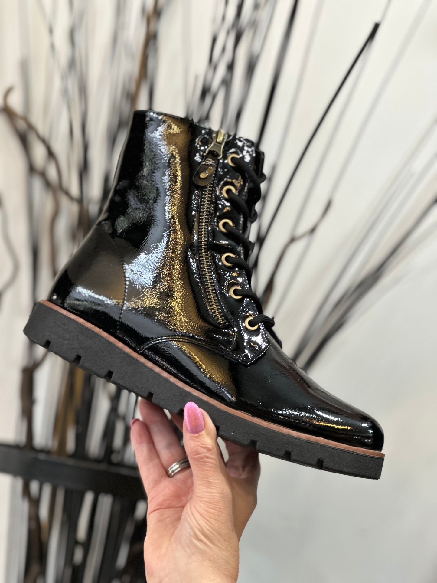 LILLIAN-PATENT LACE/ZIP ANKLE BOOT-BLACK --#FLASH££OFF