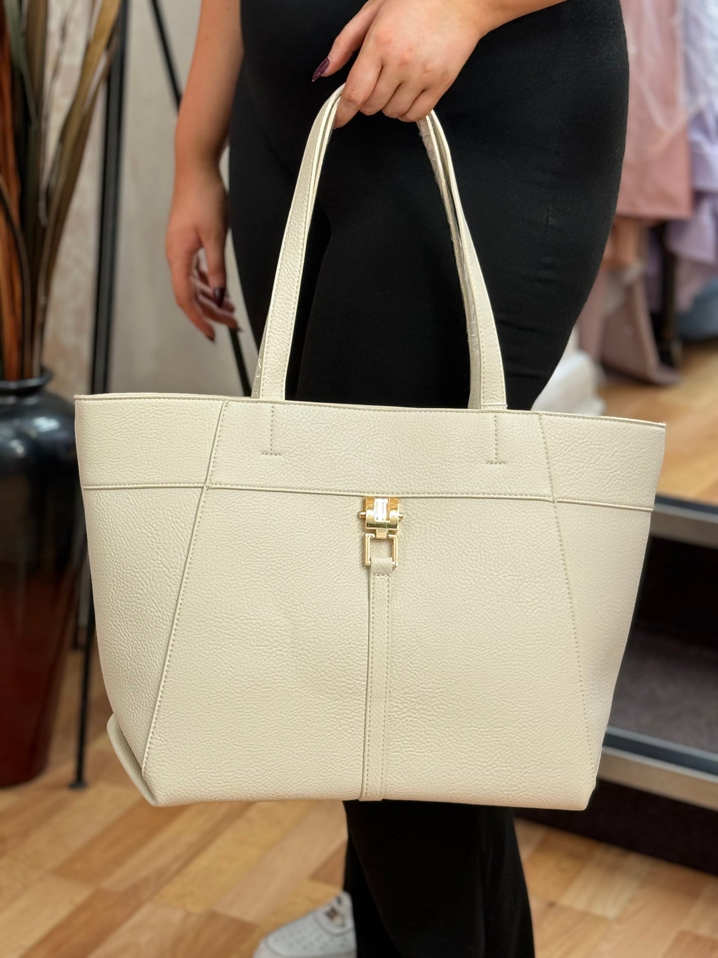 JETSETTER COLLECTION ZIPUP TOTE BAG