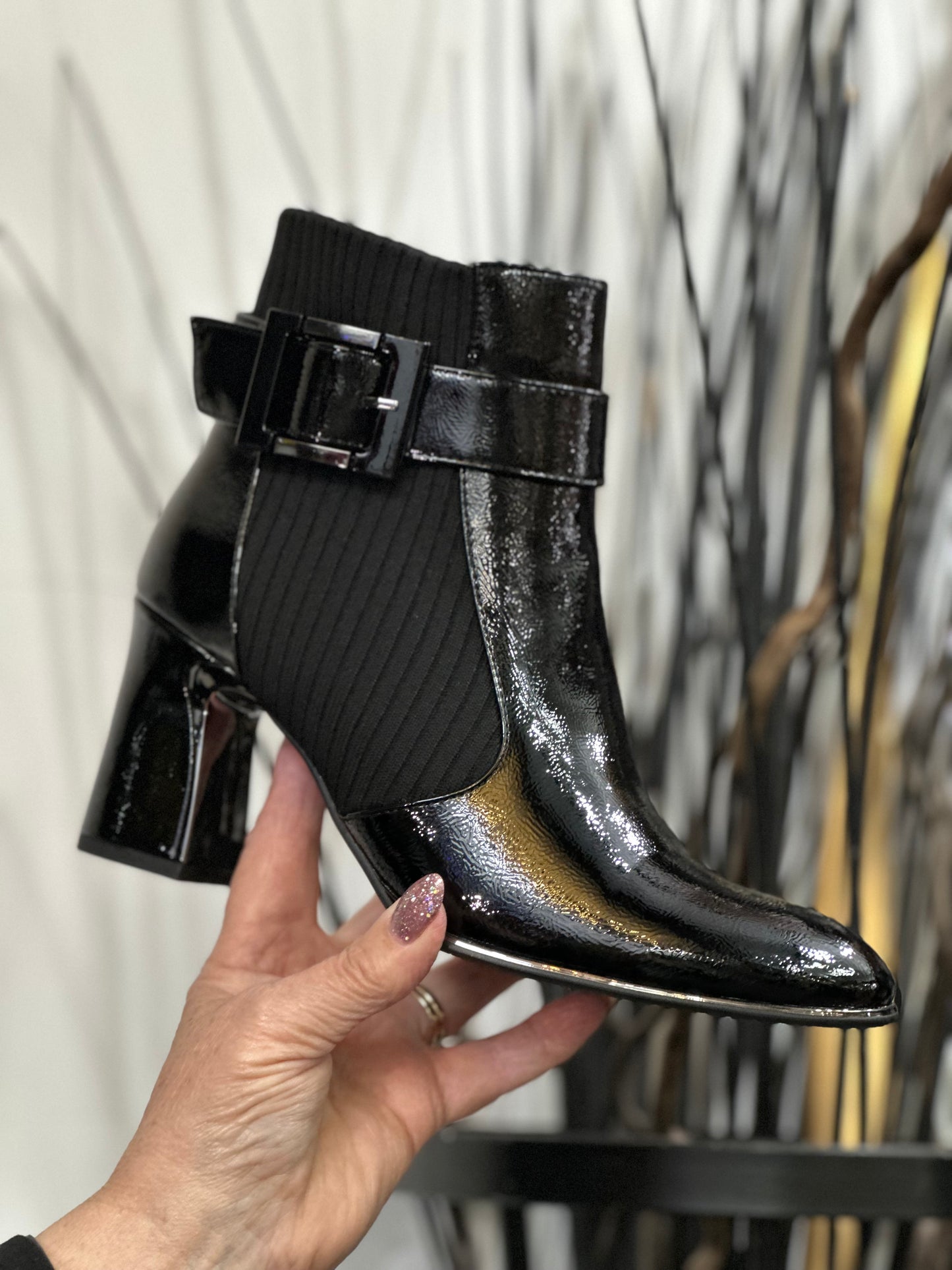 LUNAR TRUDY ANKLE BOOT-