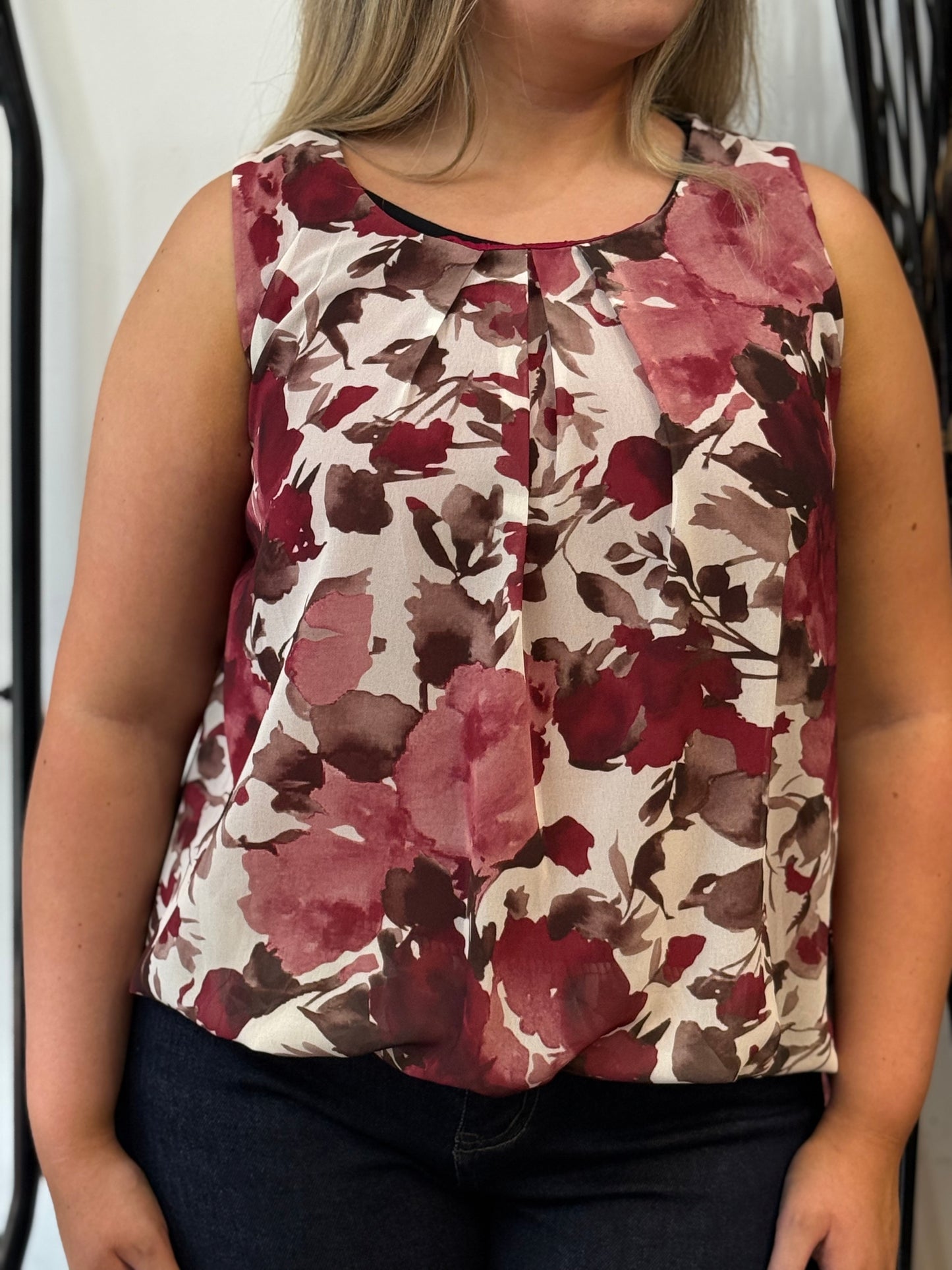 SARA- S/LESS PRINT BUBBLE TOP