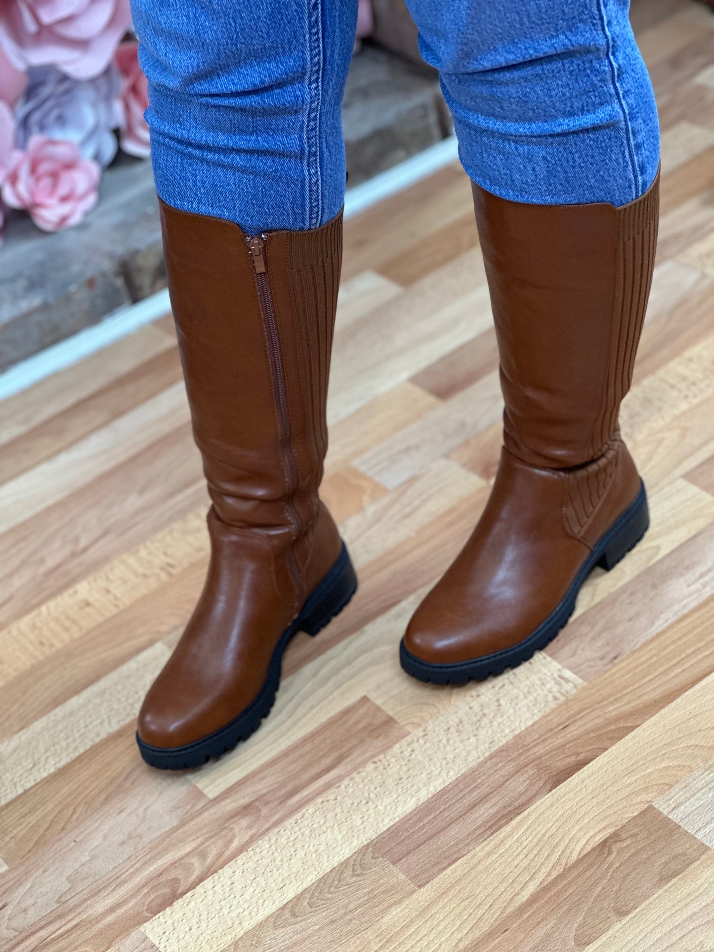 TORI HALF/HALF KNEEHIGH BOOT-TAN