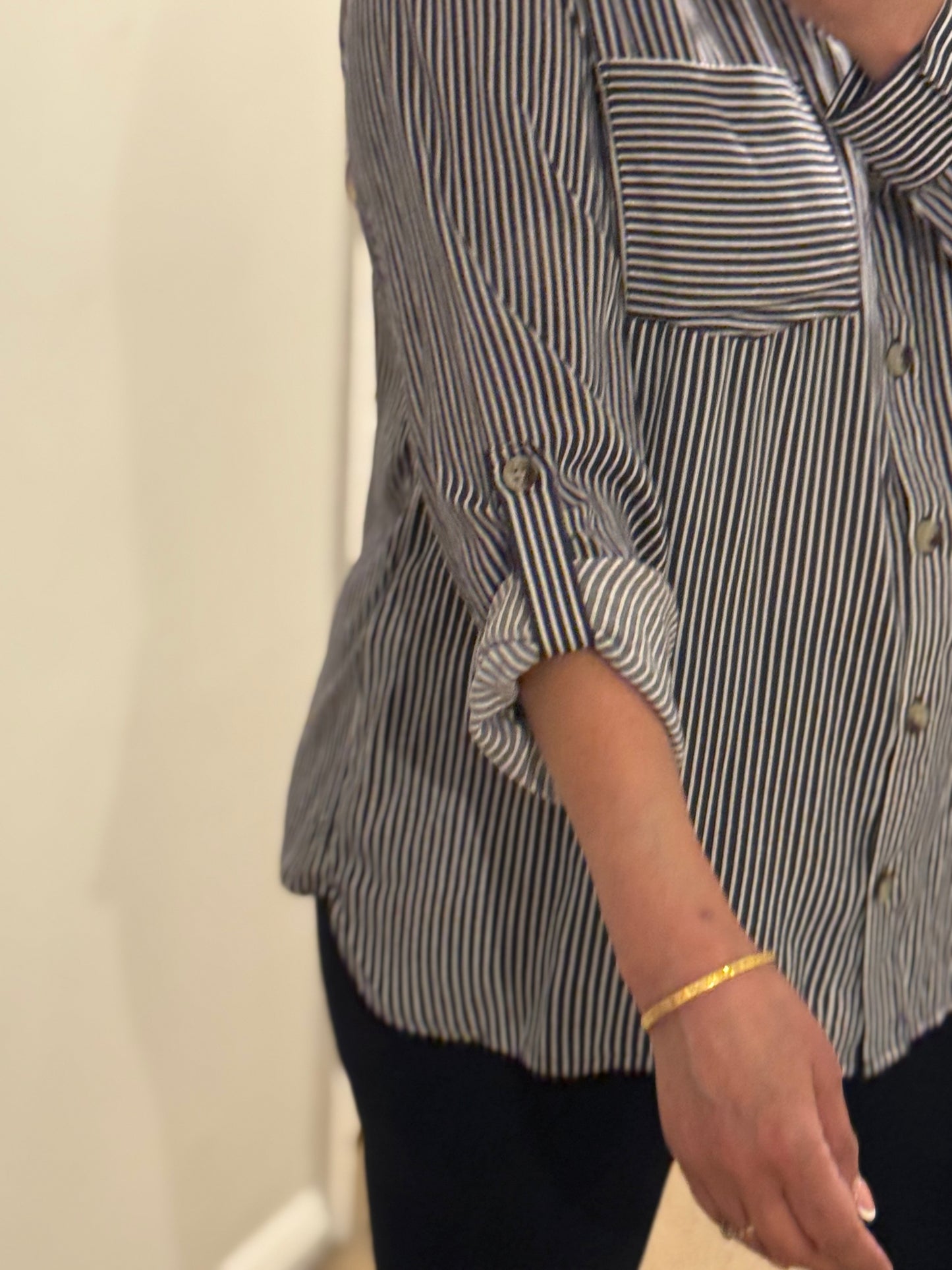 BYOUNG-HALI PINSTIPE SHIRT - #NOVEMBER BF20%