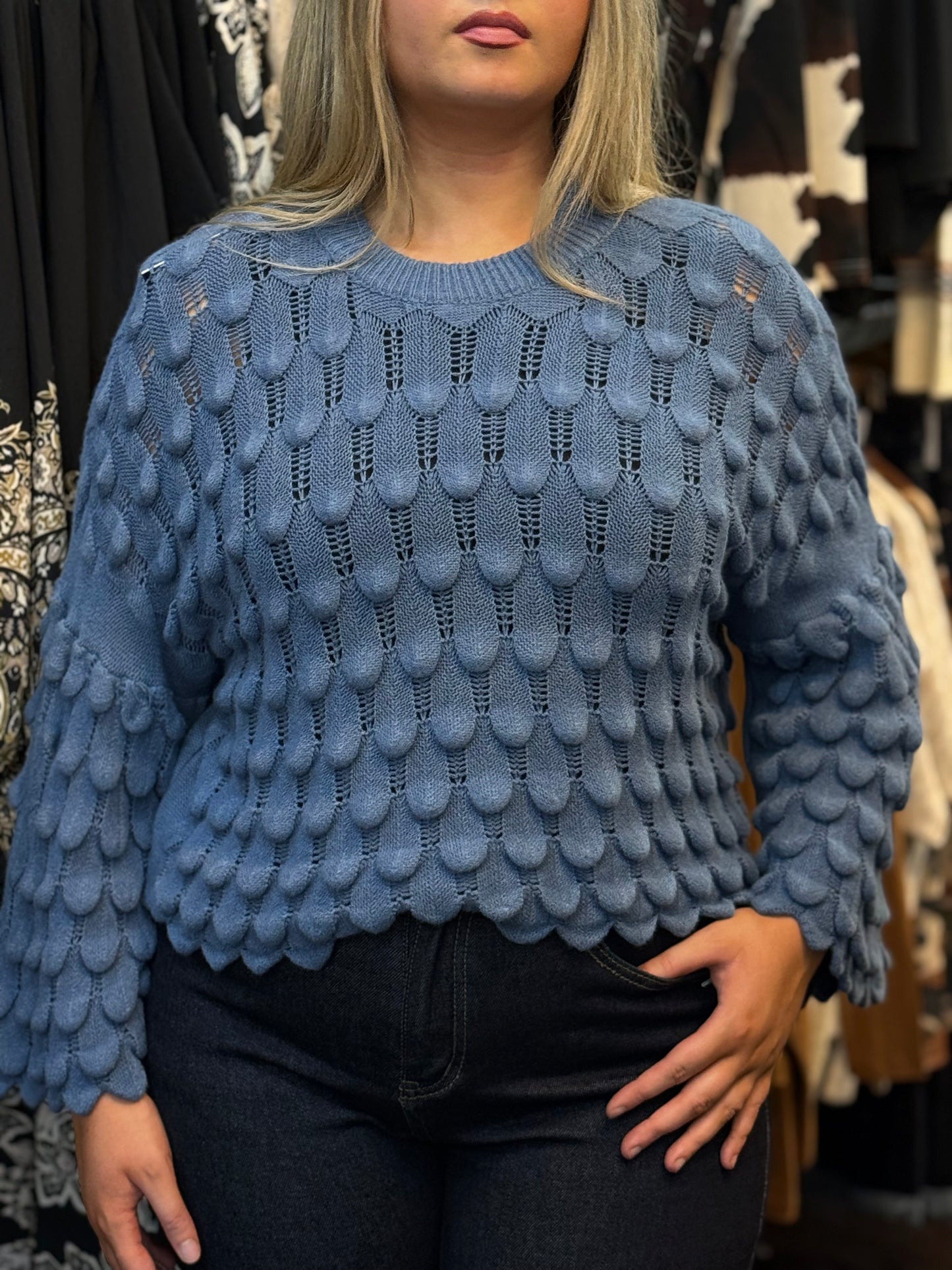 CALLIE -SCOLLOP FAN SLV JUMPER