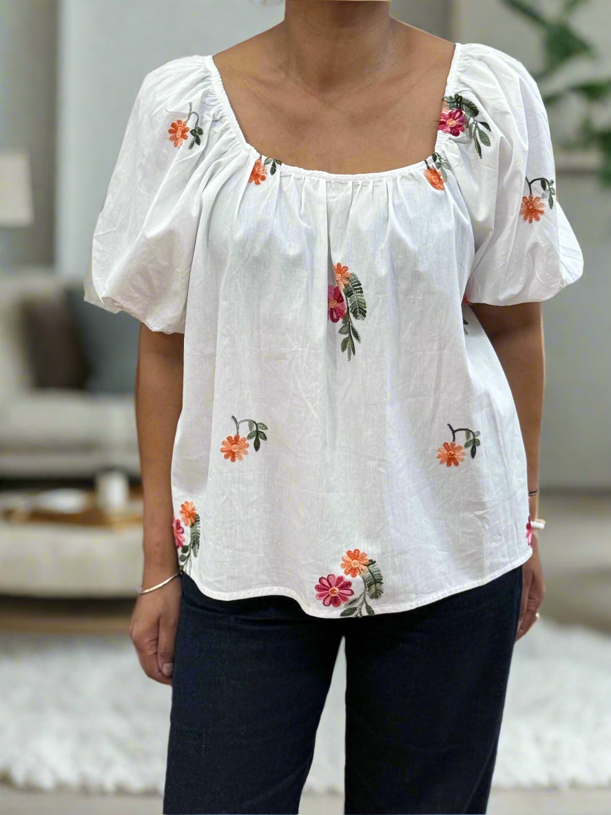 PUFF SLV EMB COTTON TOP