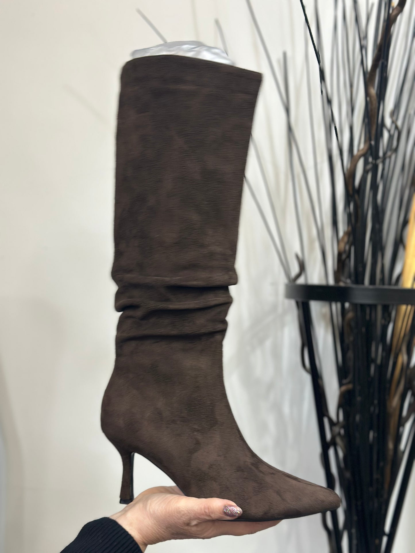 JOELLA- SUEDETTE RUCHED KNEE HIGH BOOT