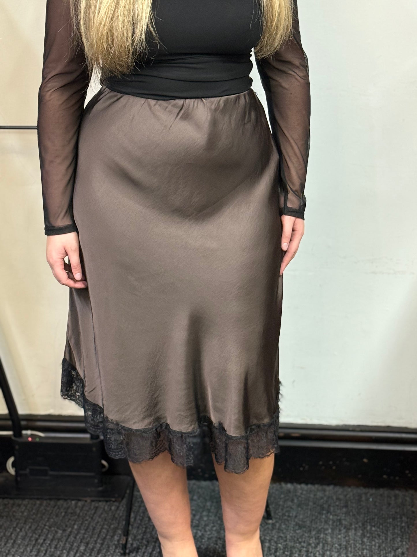 OASIS-SATIN SLIP LACE TRIM SKIRT-