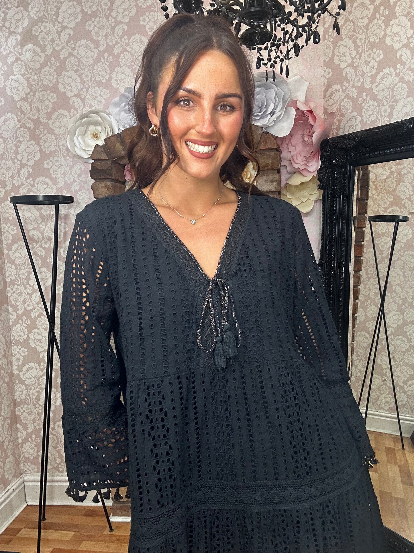 MALISSAJ BROIDERIE ANG TASSLE TUNIC