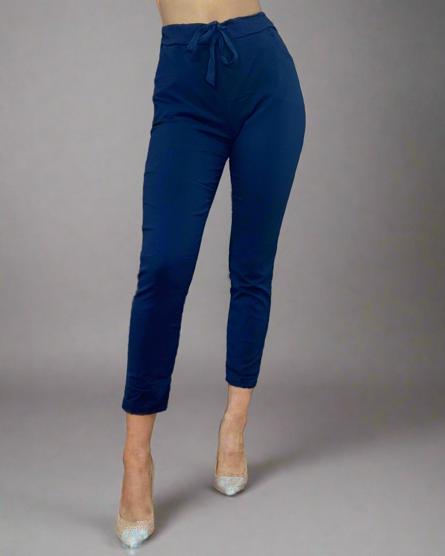 CASSIE Magic Trouser - MWBasics Regular - Navy