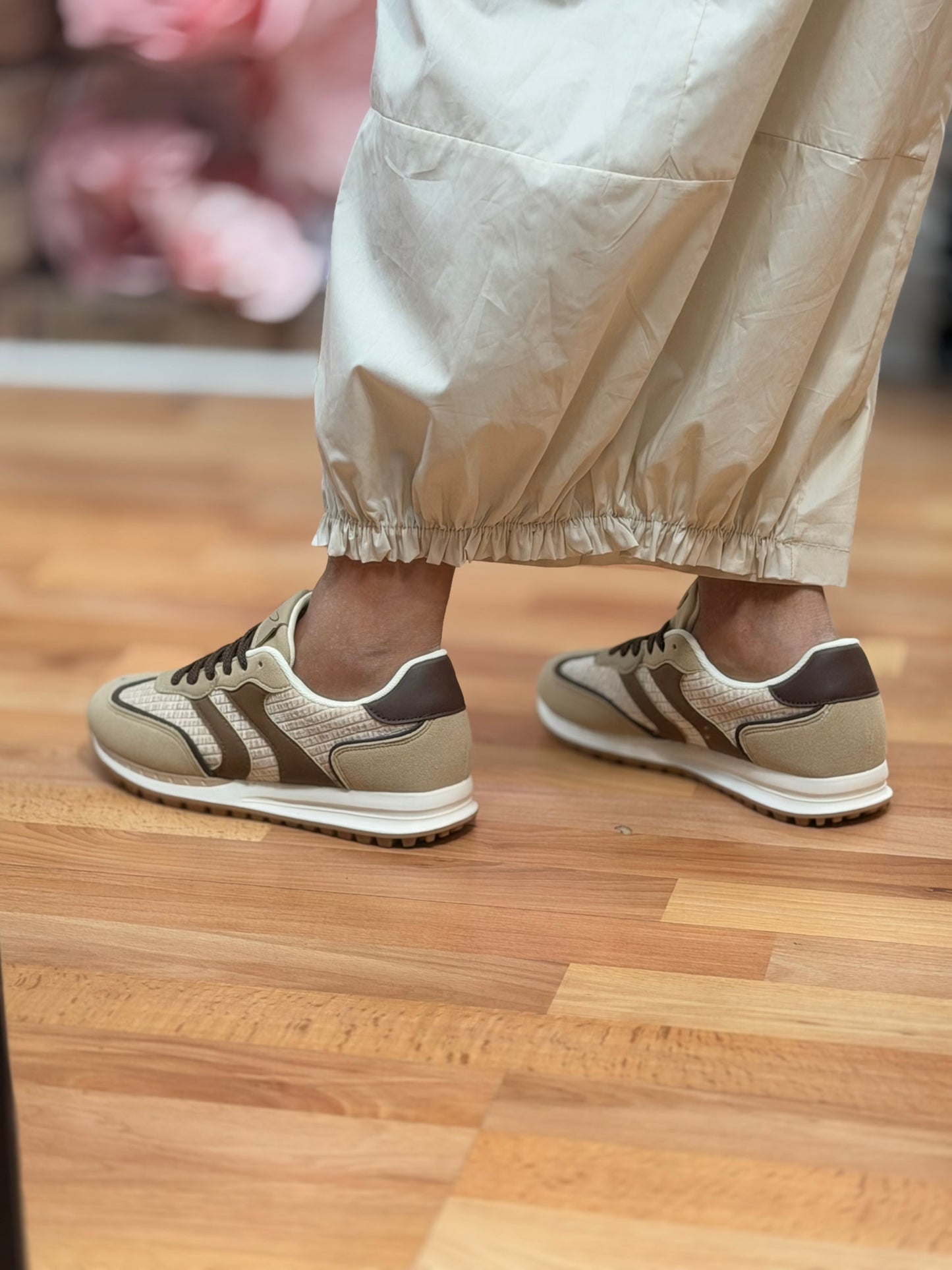 LUNAR-JAZ VELOUR MIX TRAINER-BEIGE