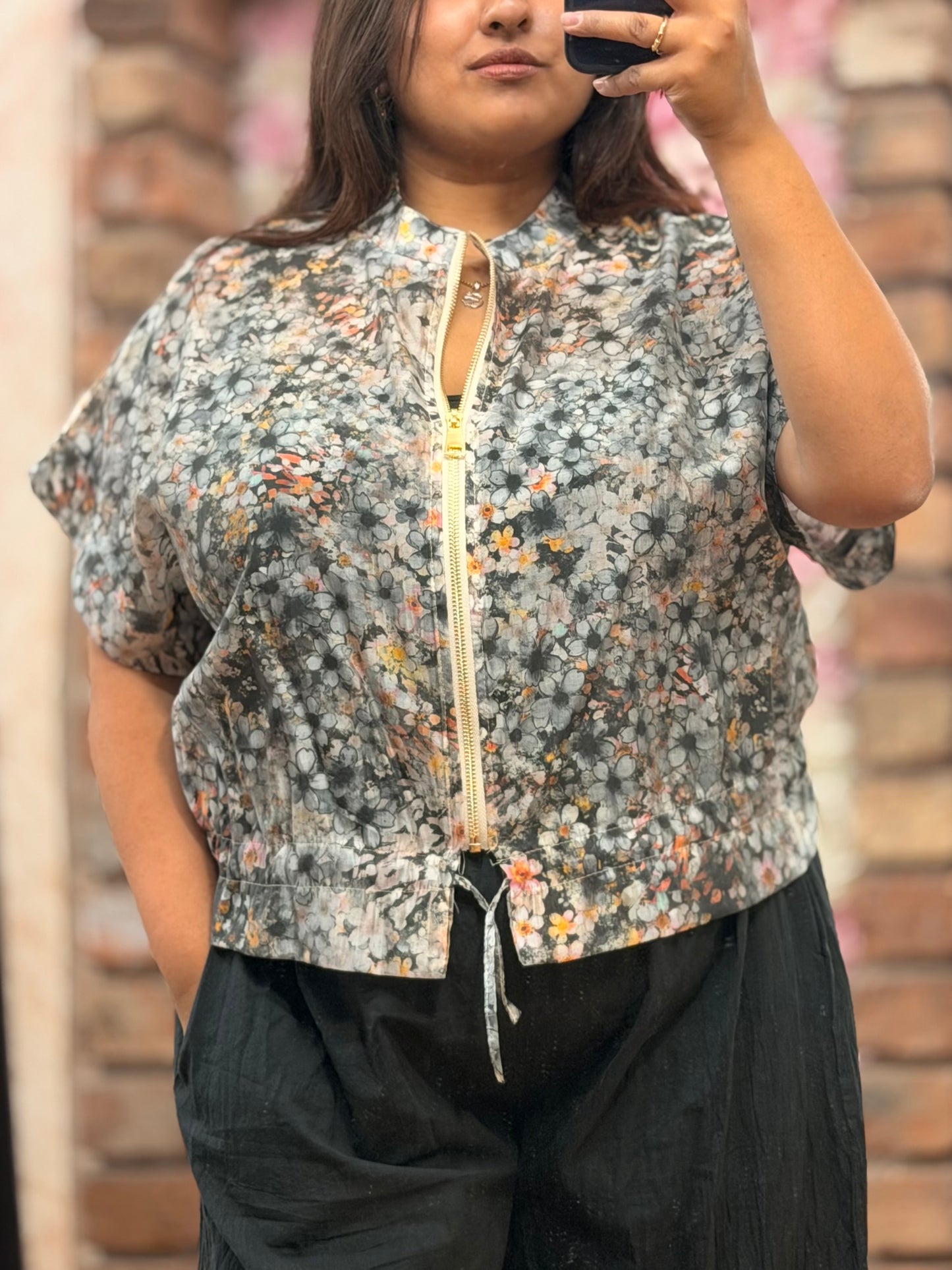 BARI-HARRIET S/SLV FLORAL BLOUSON JACKET