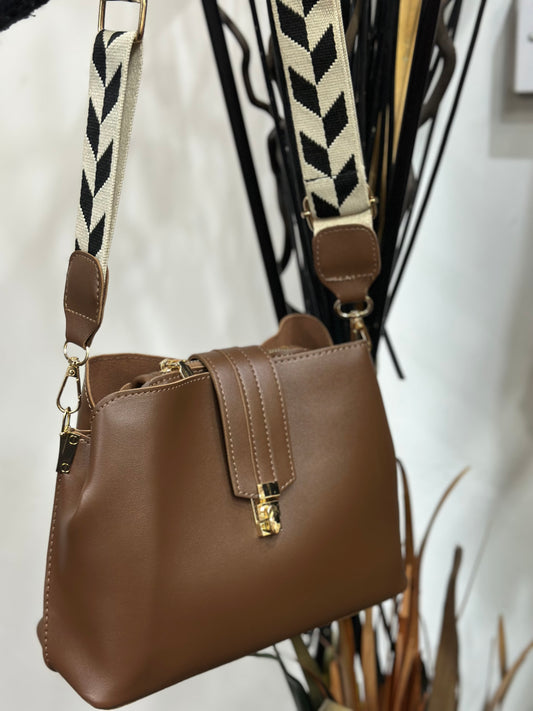 SAMMY- XBODY FLAP/O H/BAG 🛍️